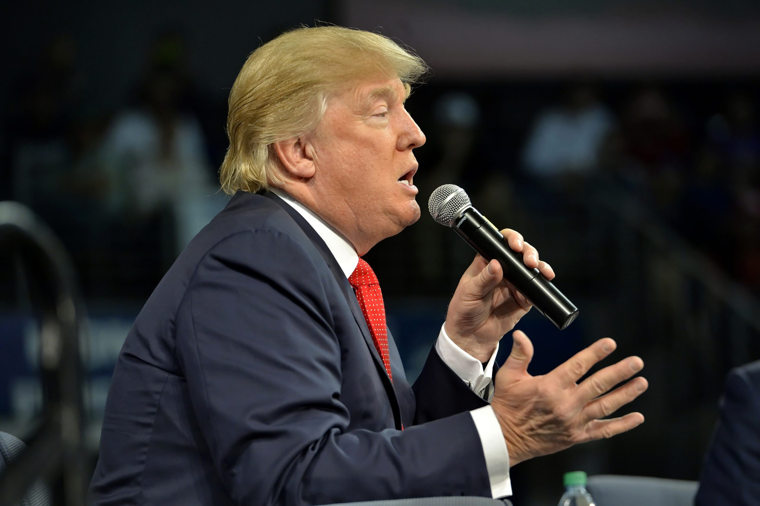 Anti-Trump PAC goes live on eve of GOP debate