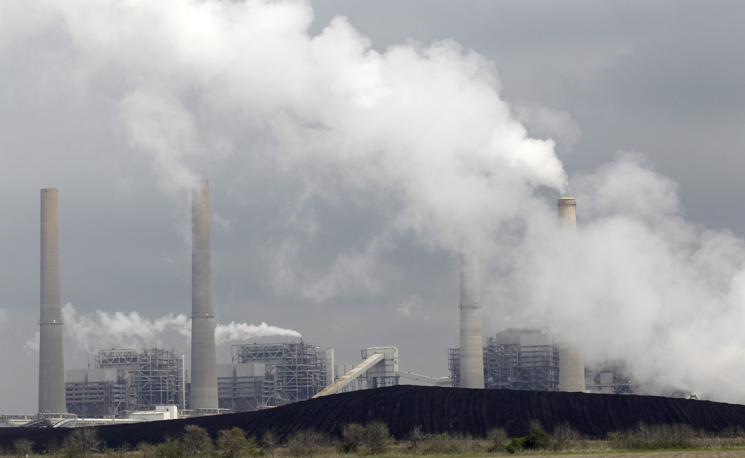 EPA proposes stricter standards for soot pollution