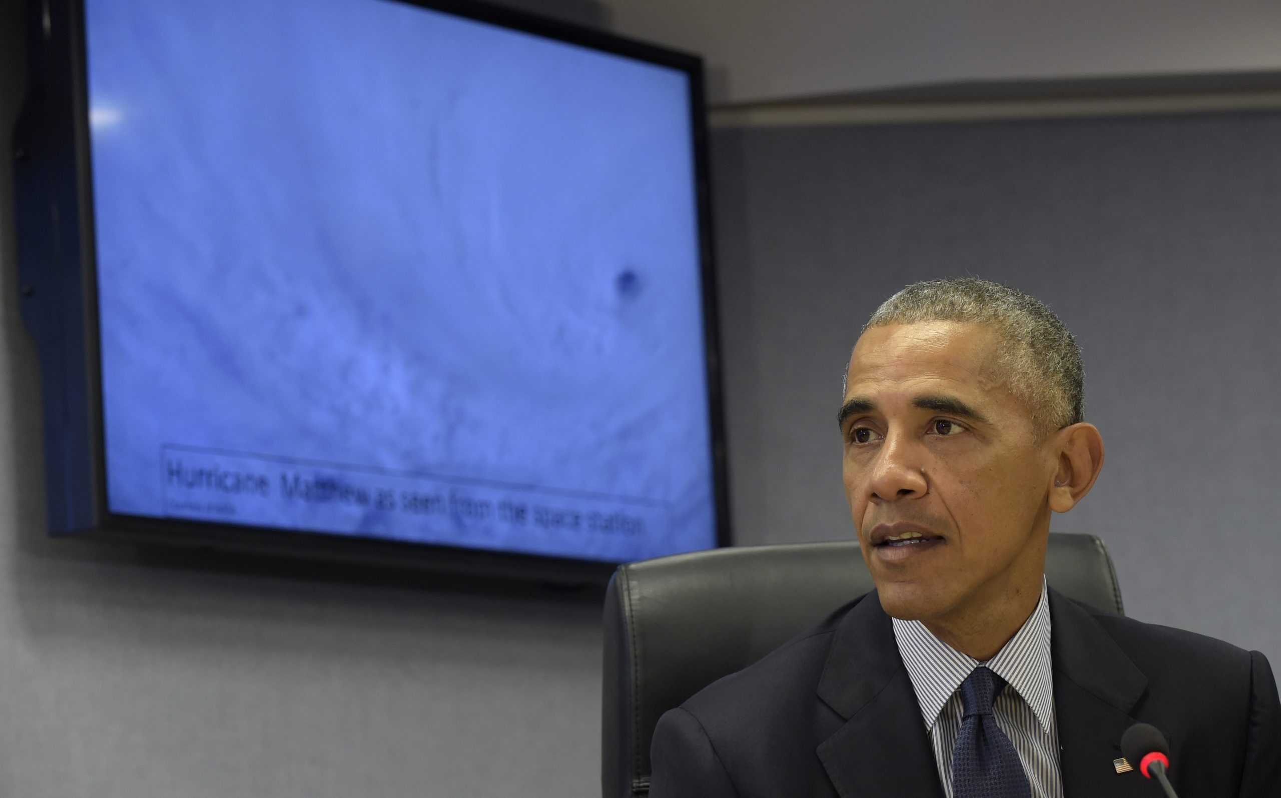 Obama tells the public to brace for Hurricane Matthew