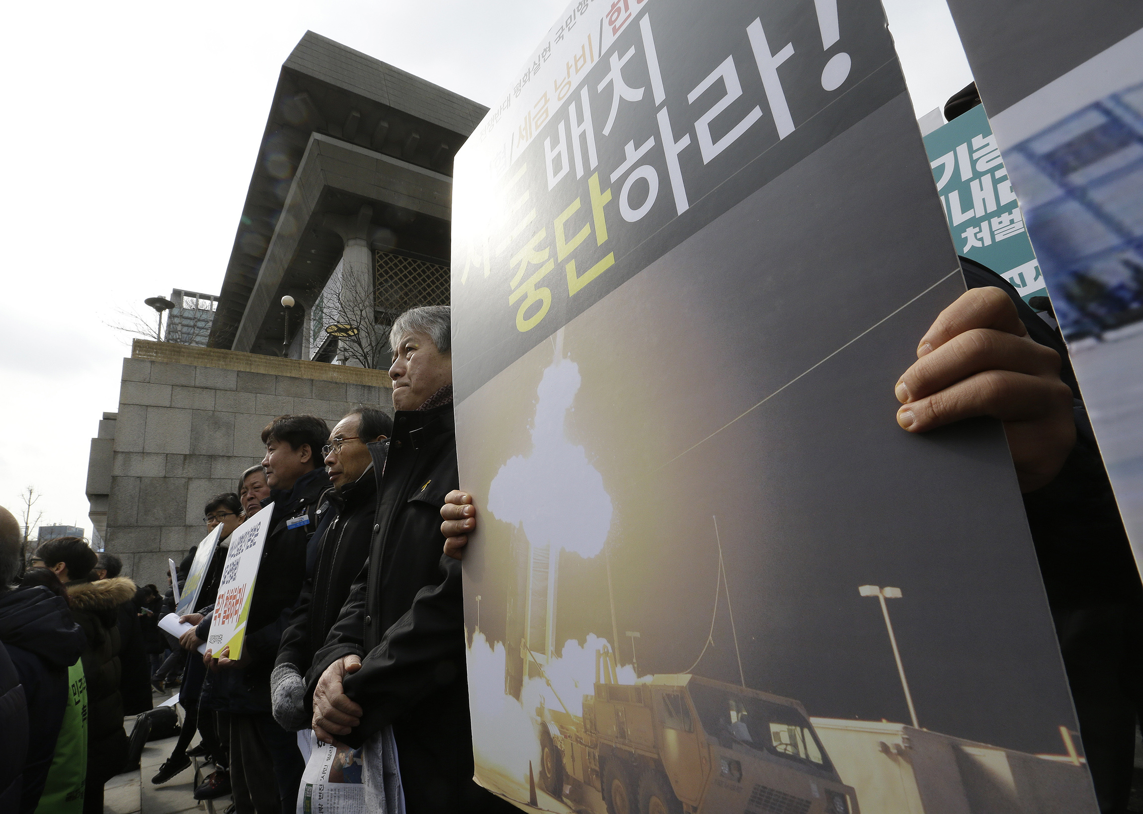 WH: Missile deployment in South Korea is up to Seoul