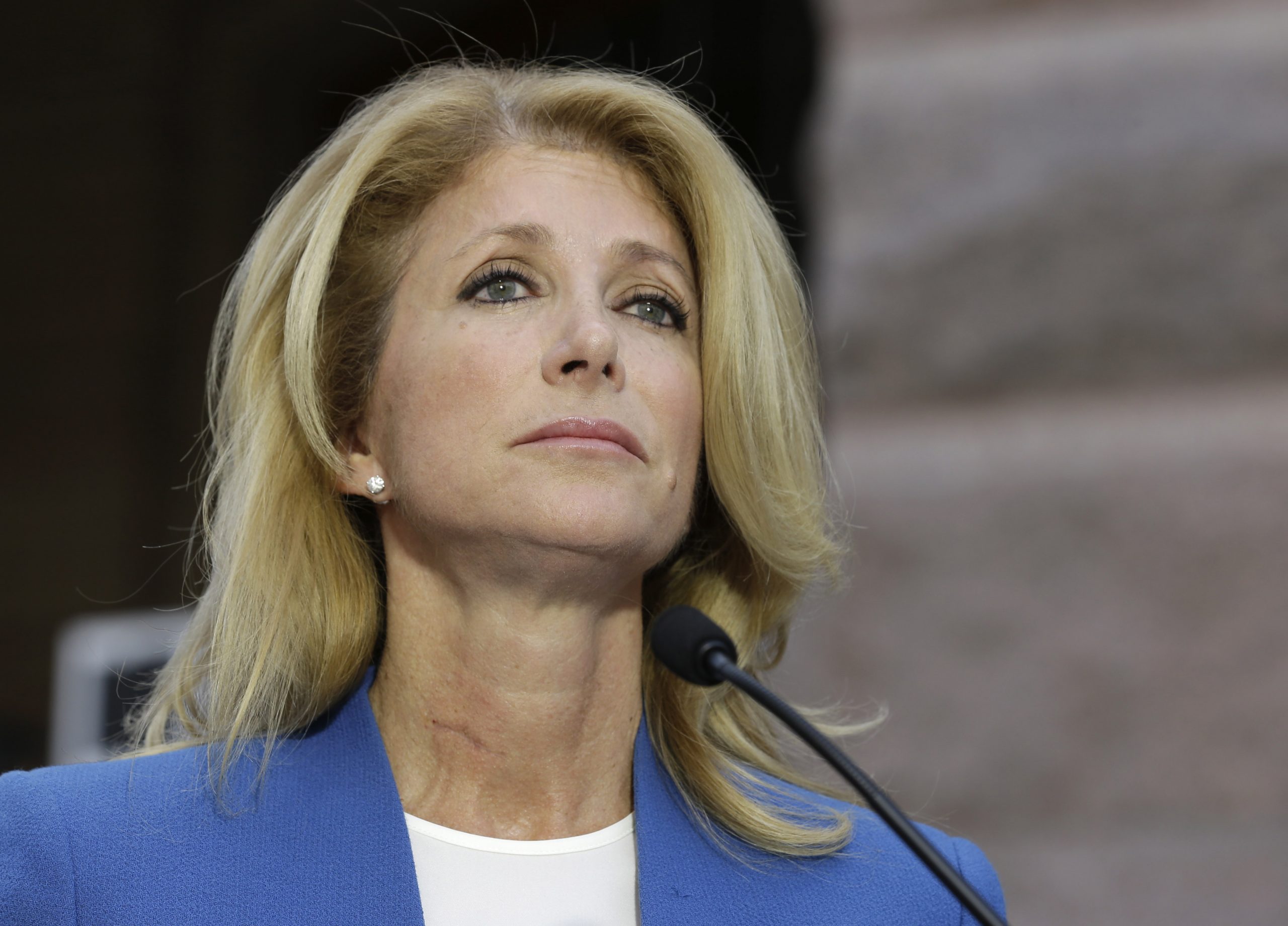 Wendy Davis campaign tries, fails to deflect tax criticism