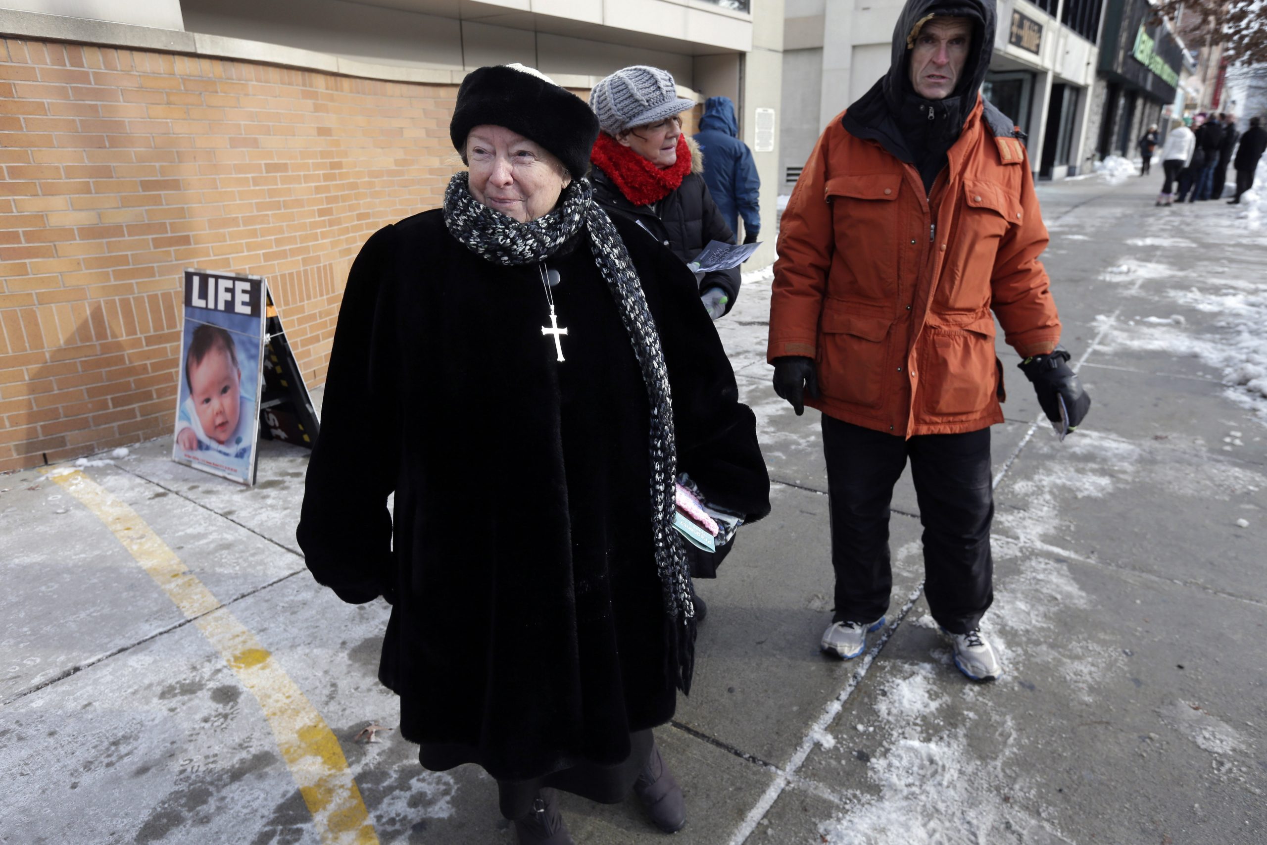 High court voids abortion clinic protest-free zone