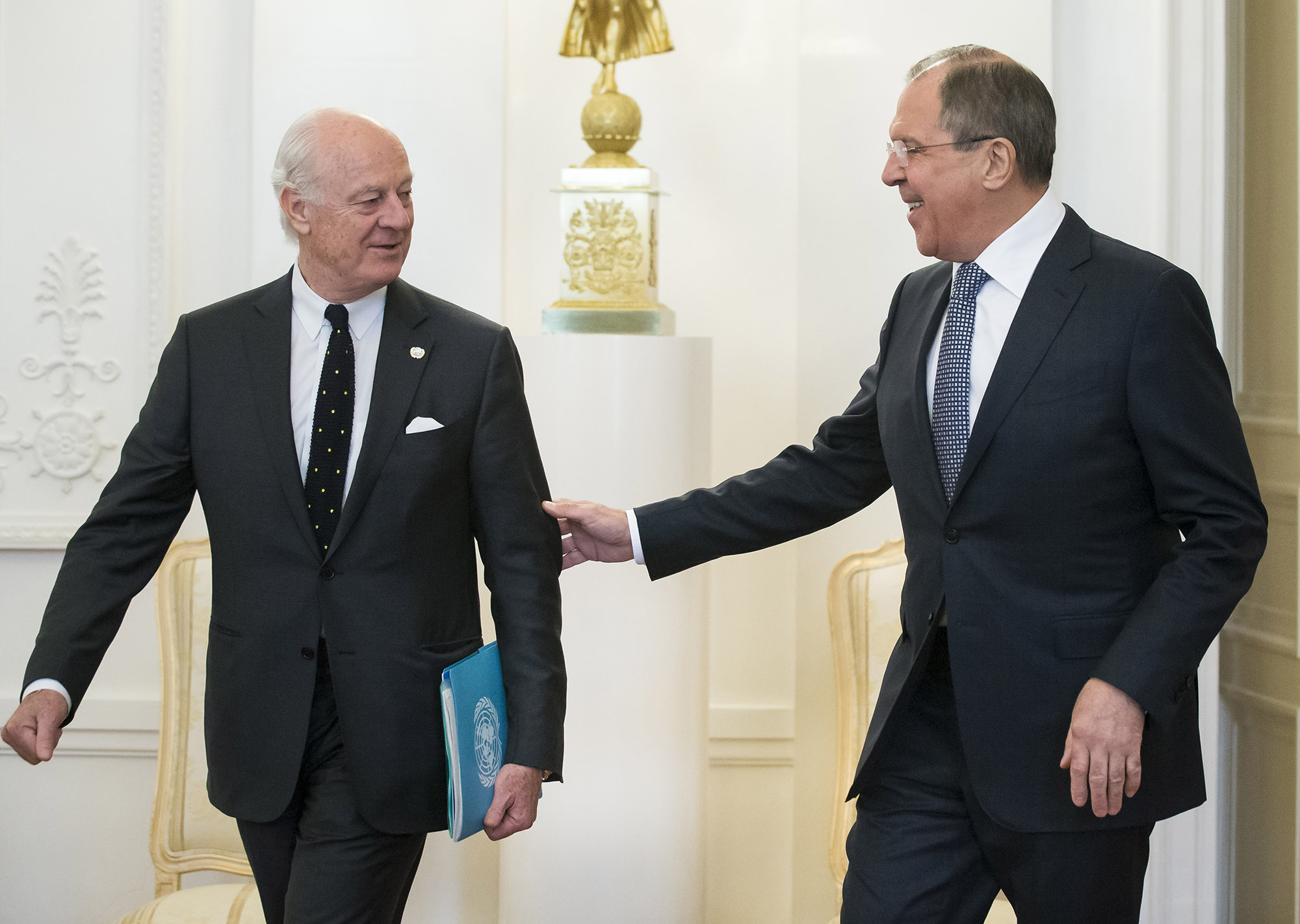 U.S., Russia extend Syrian ceasefire to Aleppo