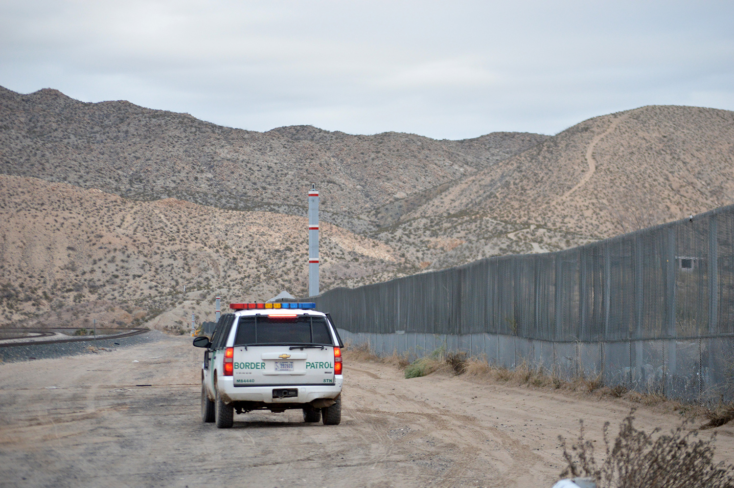 WashPost columnist: Build Trump’s wall