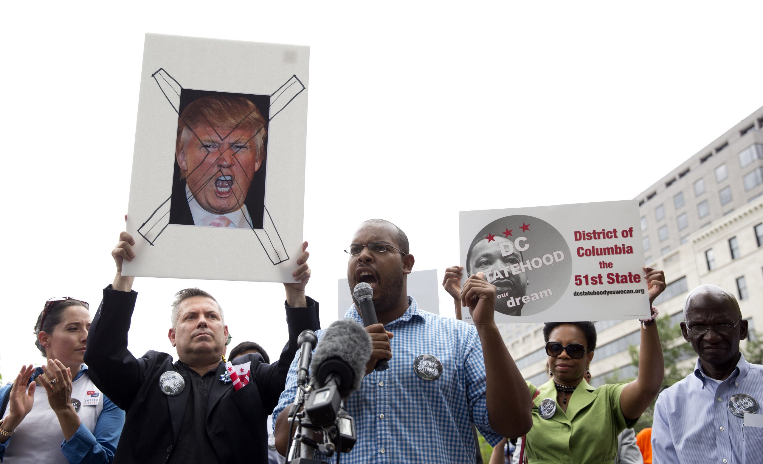 NY Times says Trump’s immigration plan ‘risks alienating’ blacks