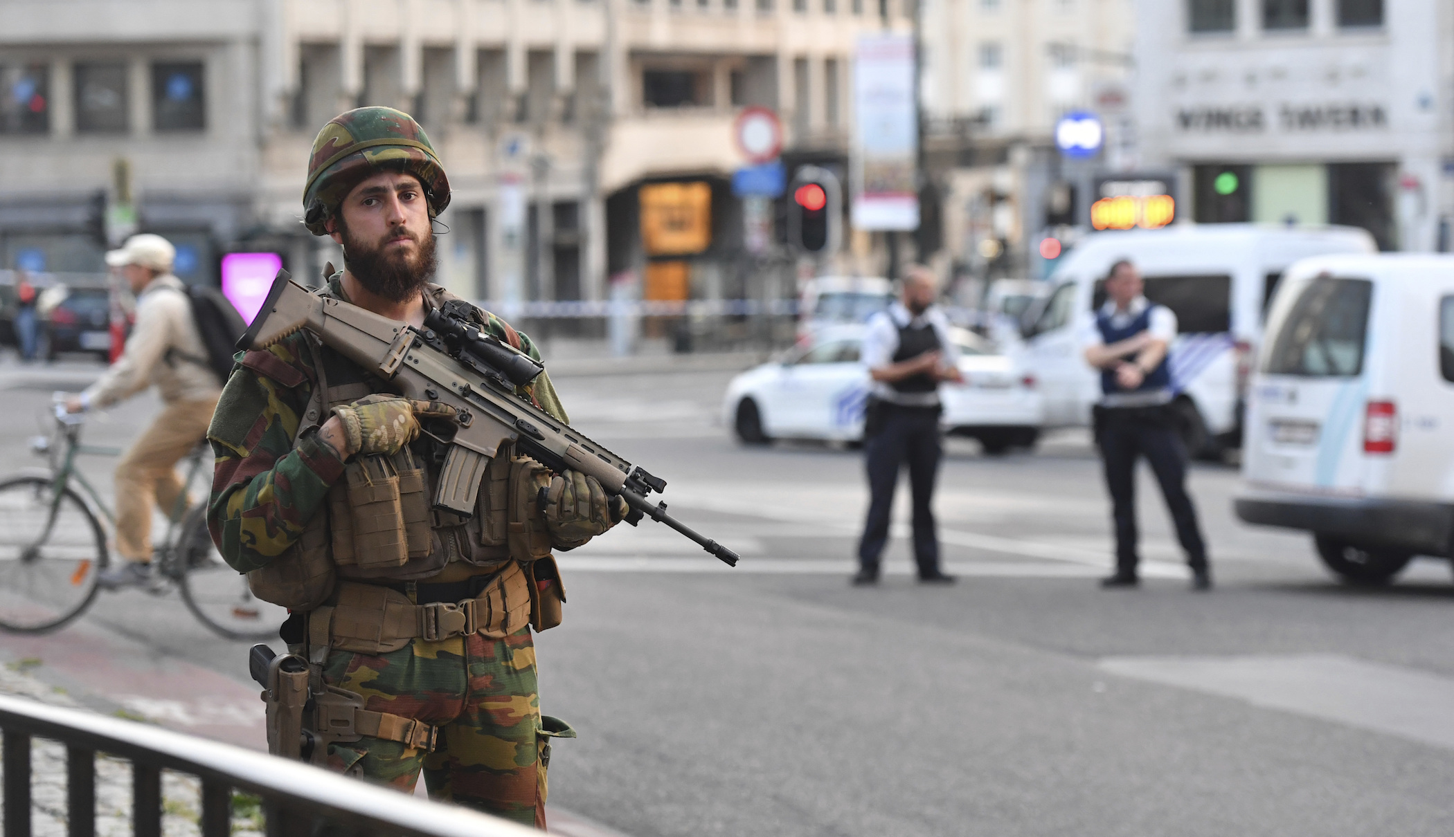 Explosion heard after man with explosive belt shot by police in Brussels