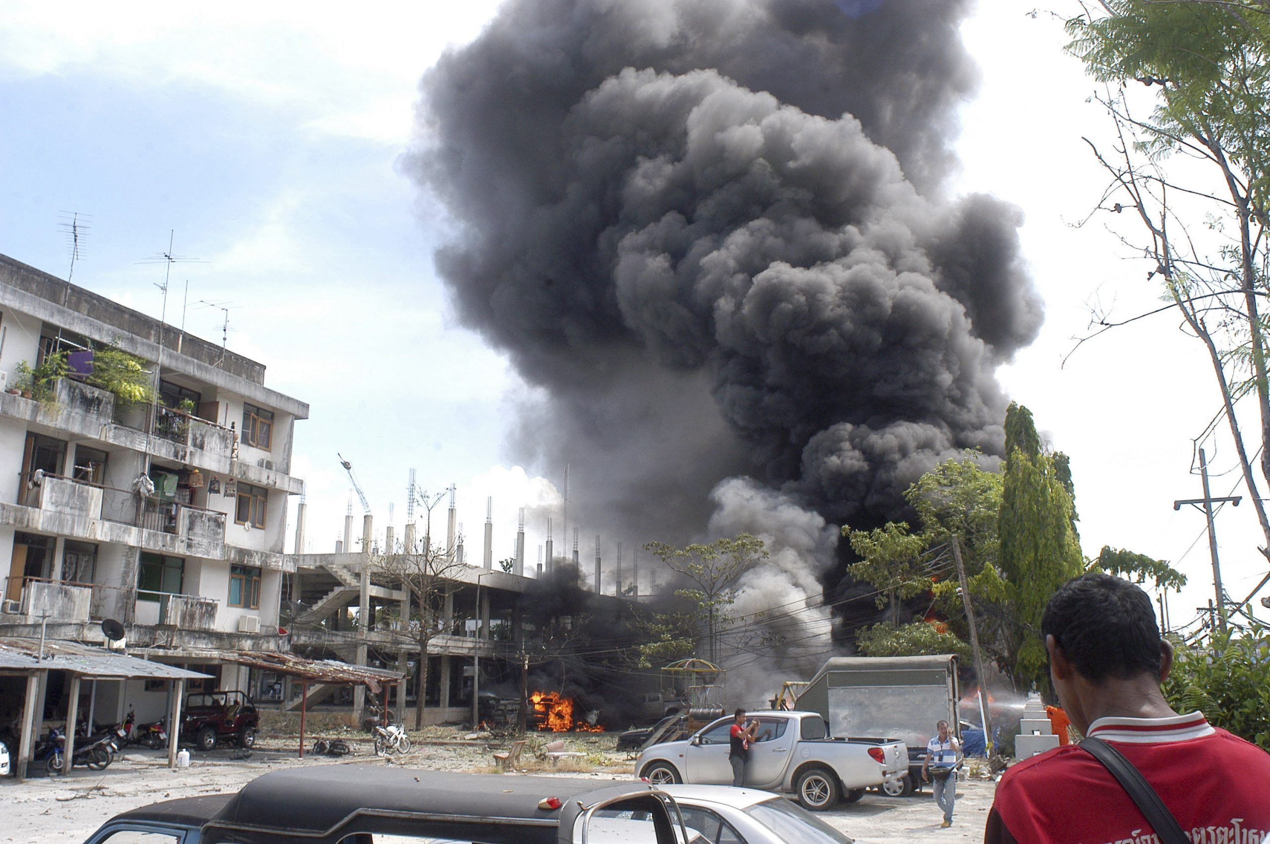 Bombings in Thailand’s restive south injure 9