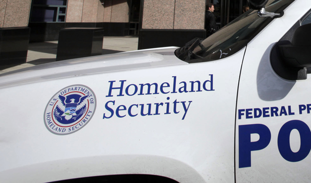 Democrats, one Republican vote to block Homeland Security funding bill