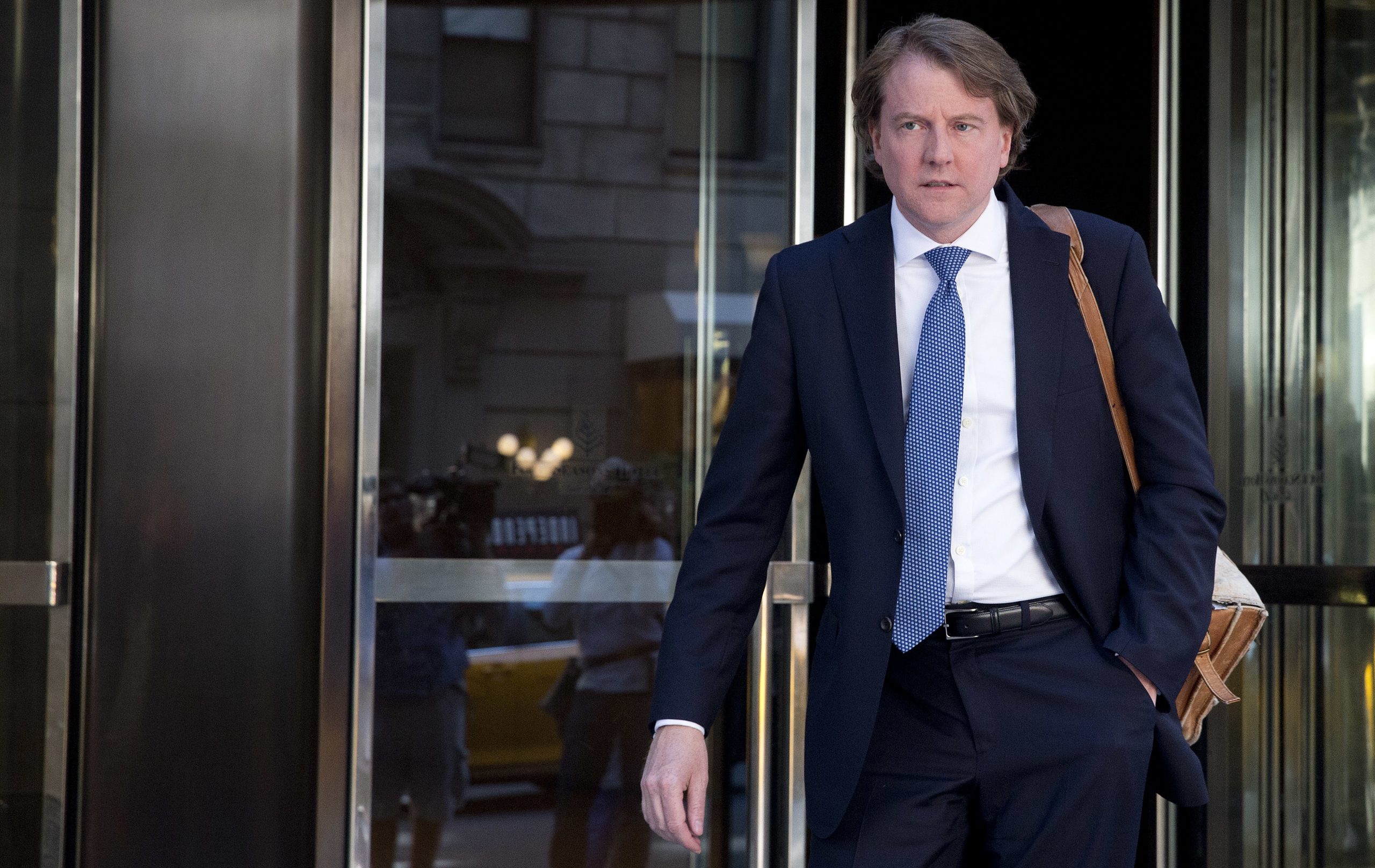 Democrats want to know what White House counsel knew about Flynn