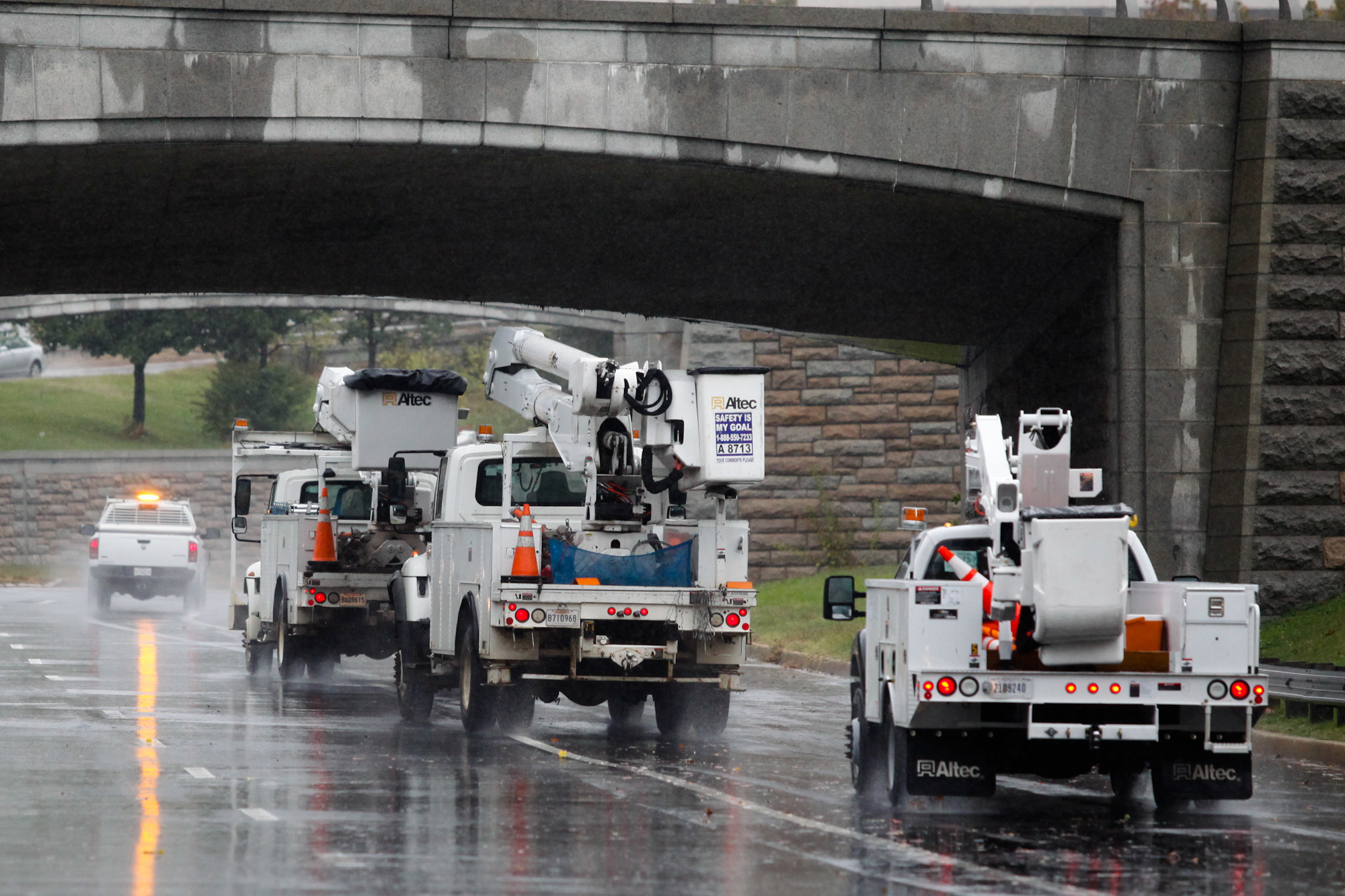 Engineers rip condition of D.C. roads, bridges