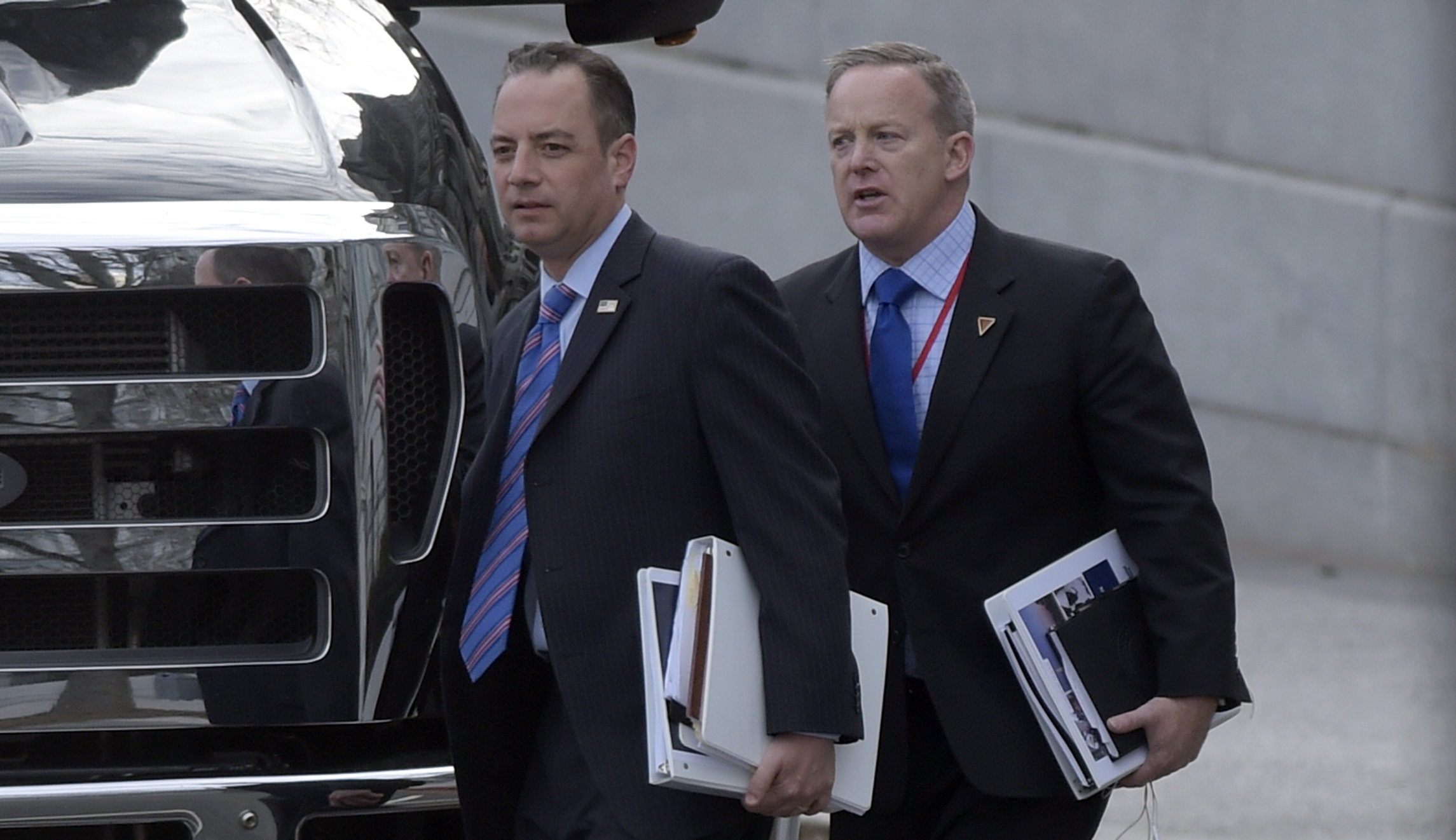 Sean Spicer and Reince Priebus return to Trumpworld with posts on White House fellows commission