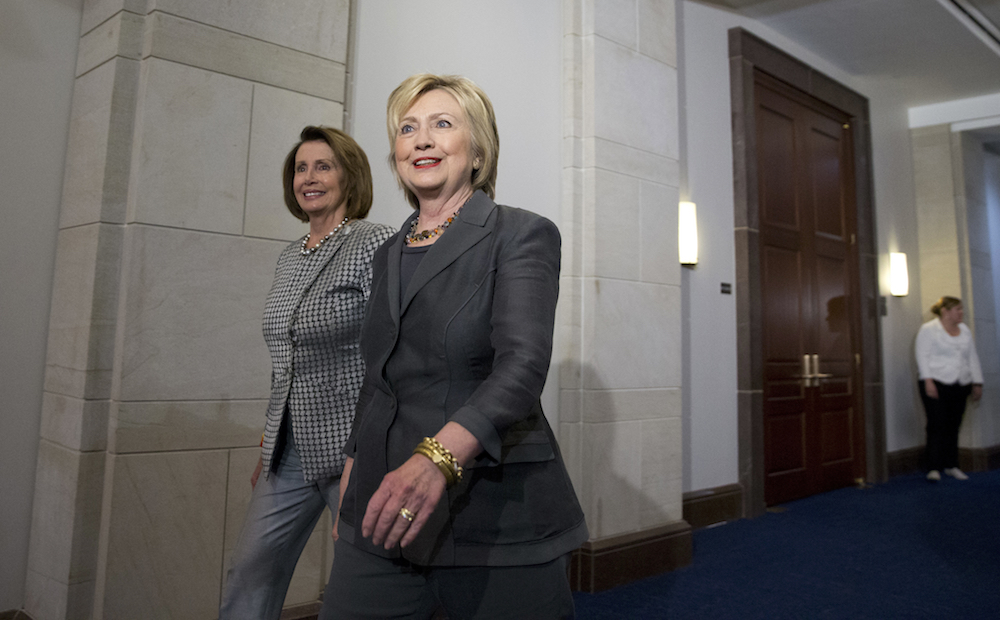 Clinton endorses House sit-in over gun control