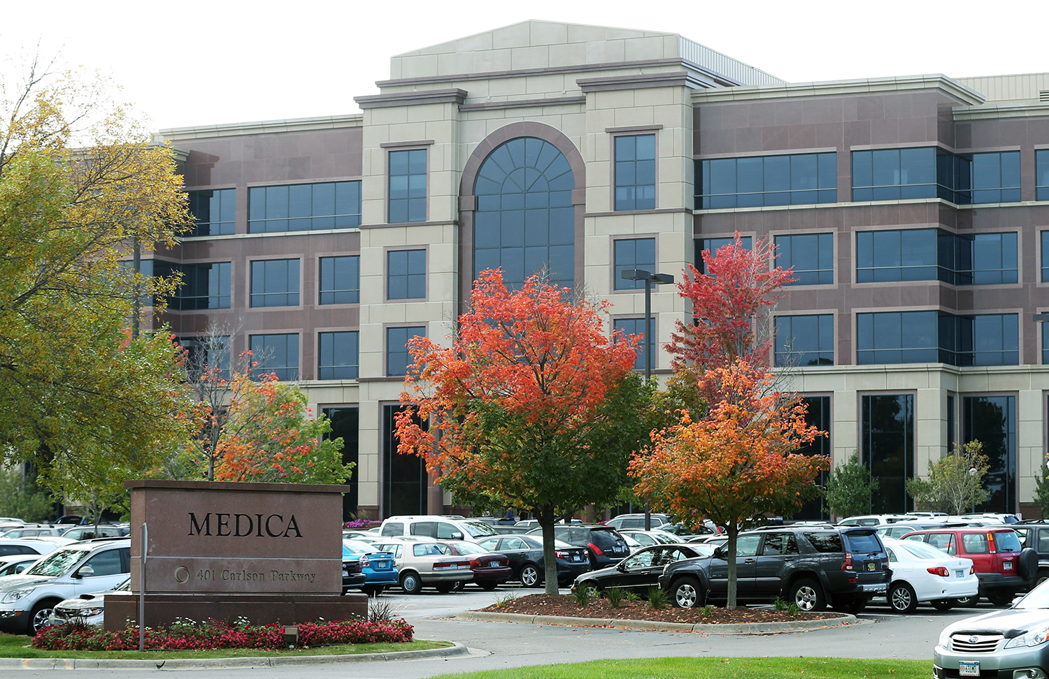 One of the last Iowa Obamacare insurers moves to exit