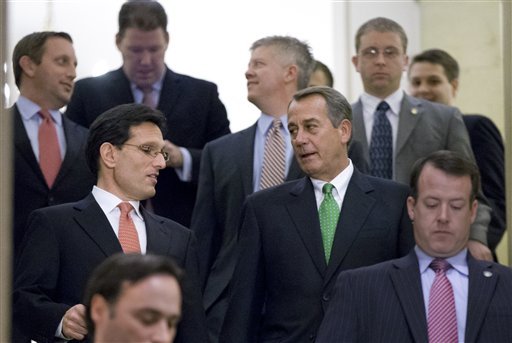 House moves to avoid tumble over fiscal cliff