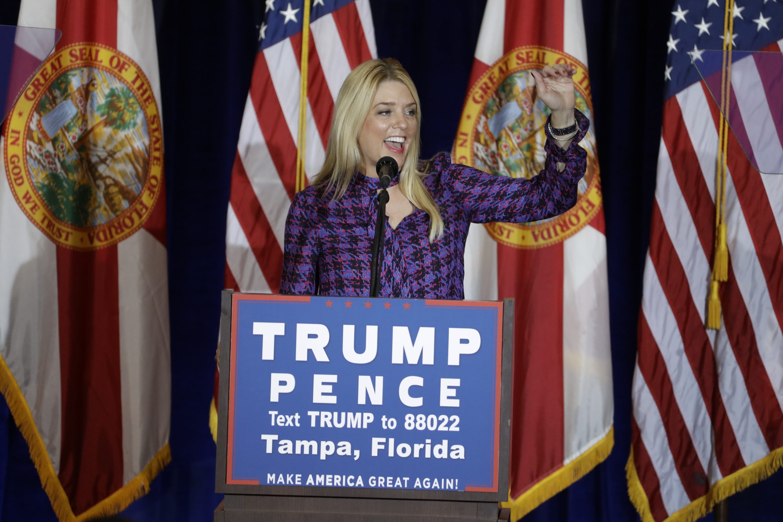 Trump camp making ‘hour by hour’ calls on battleground state blitz