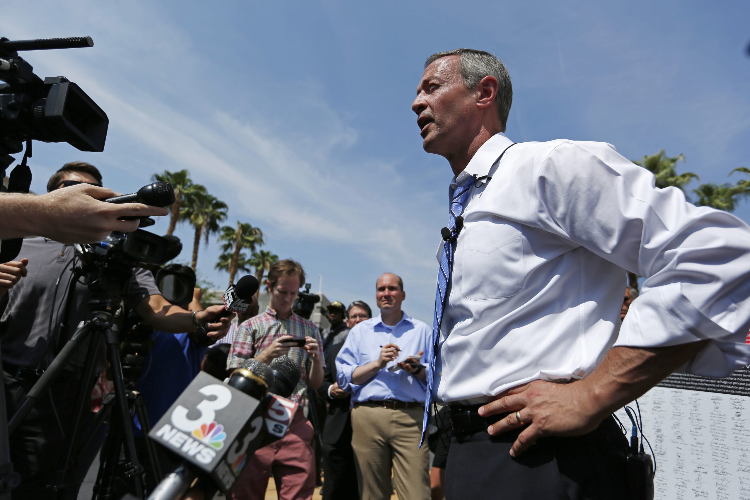 O’Malley uses Trump’s Vegas hotel as backdrop to slam Trump
