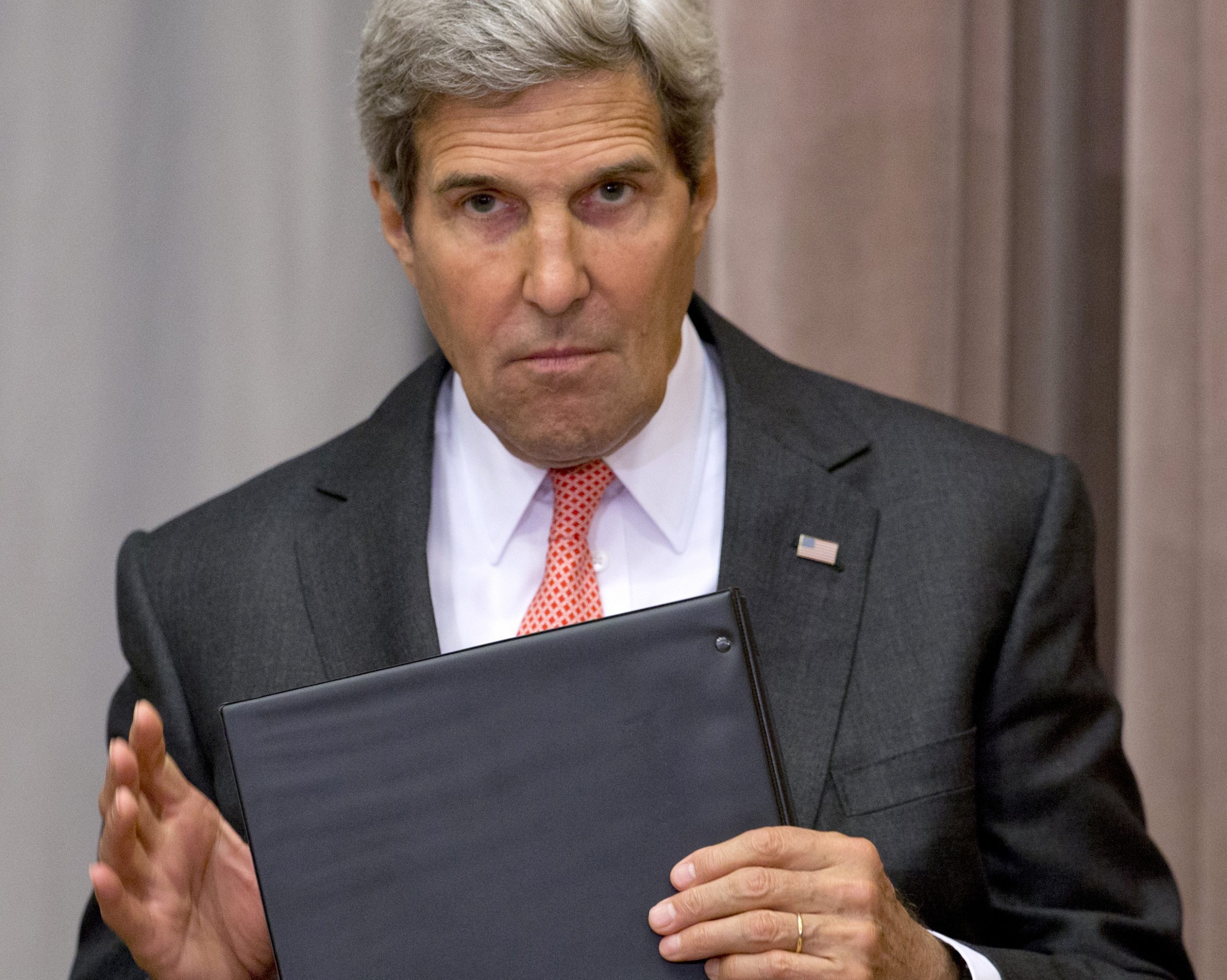 Kerry hosts rare reunion of secretaries of state