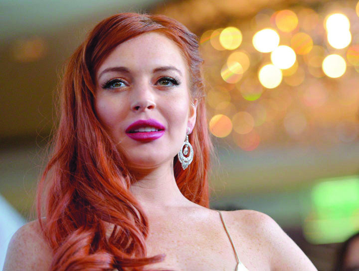 Lindsay Lohan enters not guilty plea