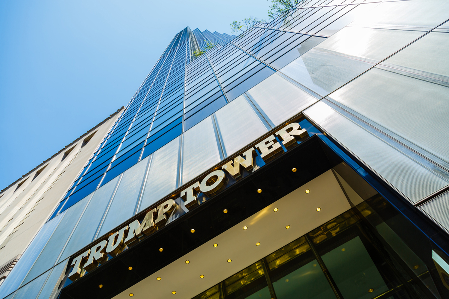 Report: Trump Organization violates NYC law by not renewing skyscraper registration