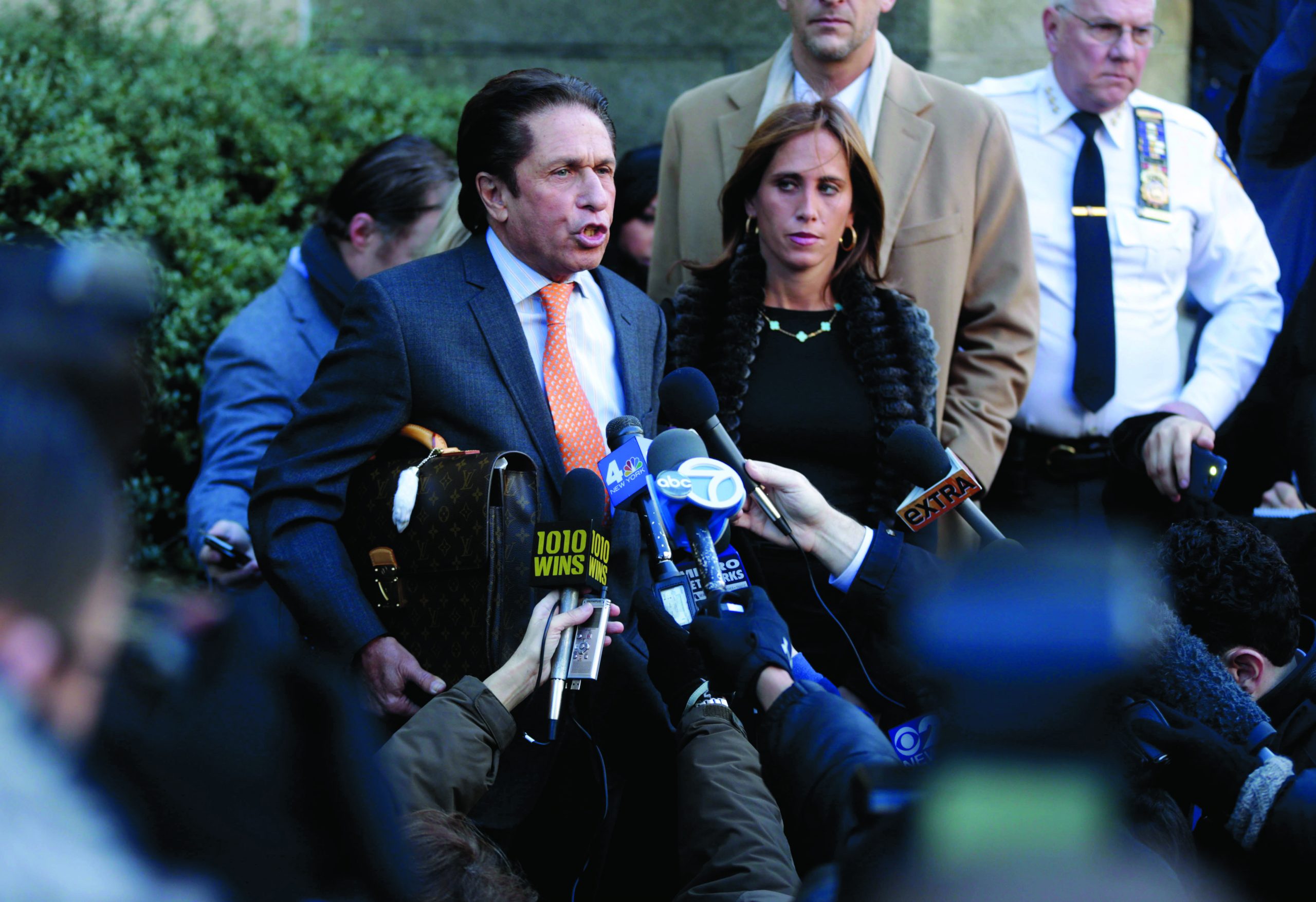 Lindsey Lohan’s lawyer predicts NY club case will be dropped