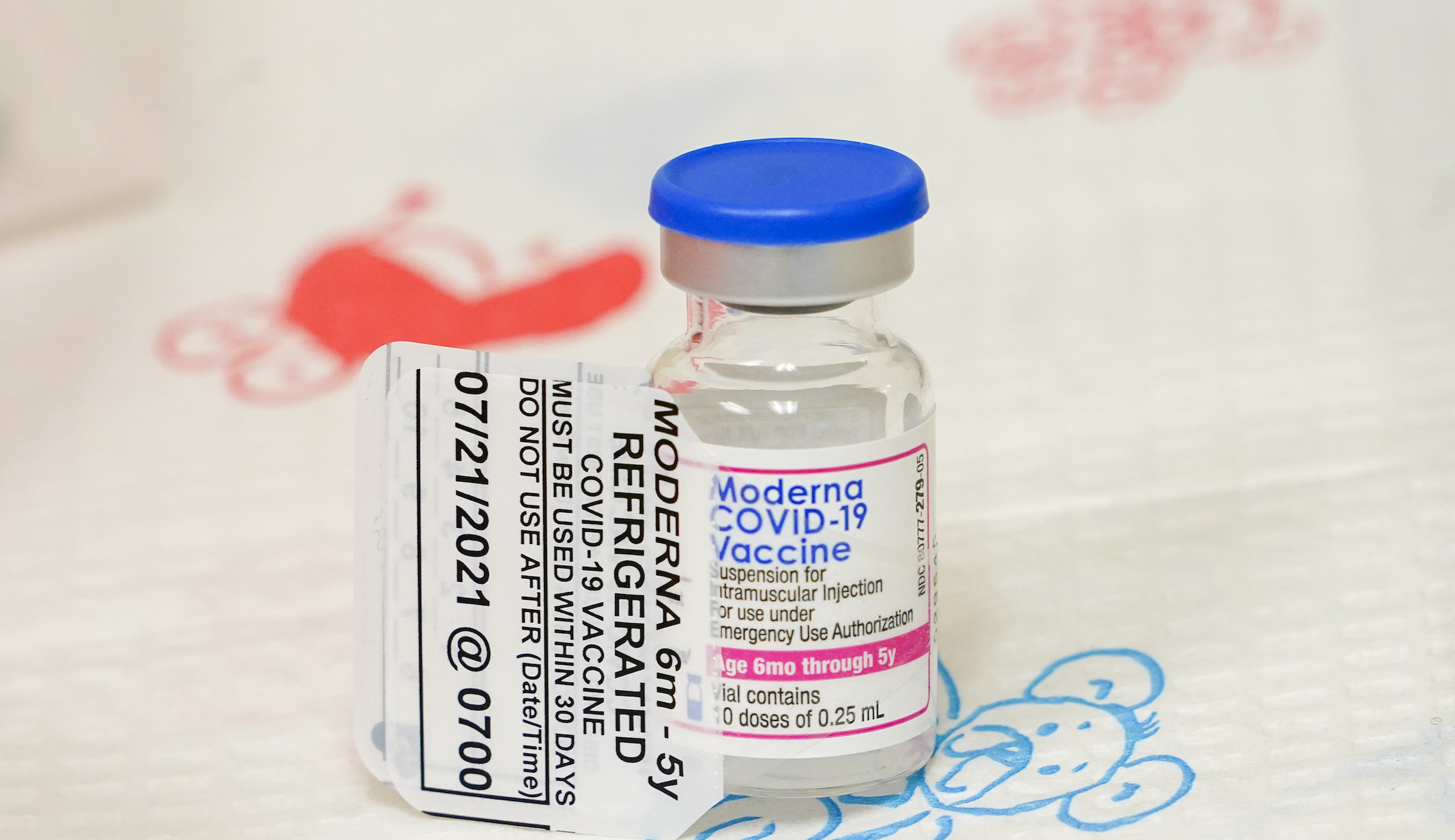 Breakthrough COVID-19 cases rare, CDC data indicate