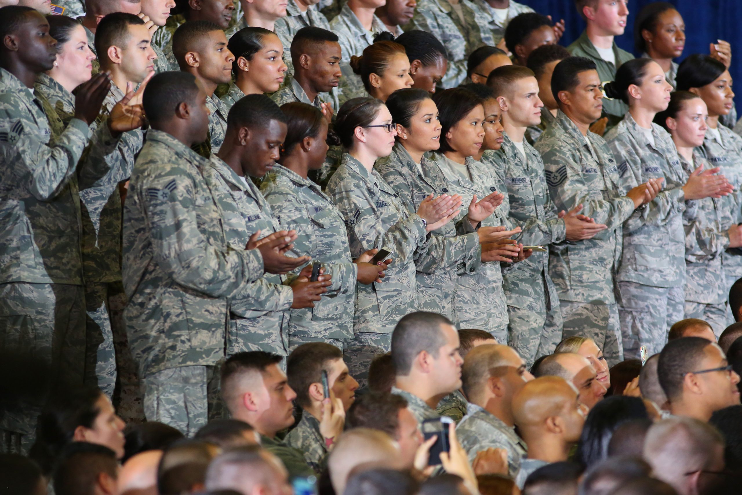 Trump to visit troops in Florida next week