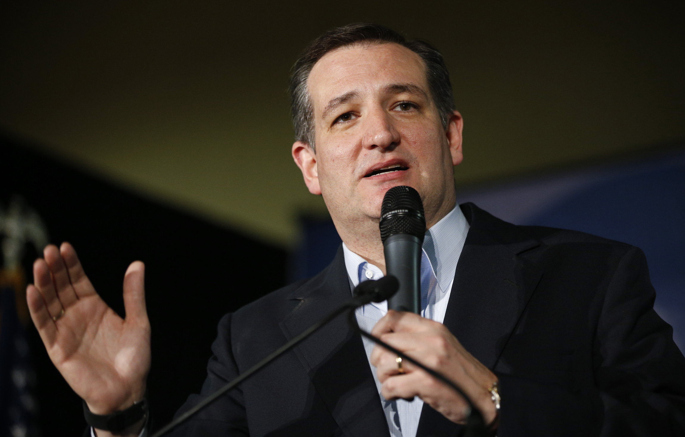 Cruz: Time for ‘clowns’ and ‘dancing bears’ has passed