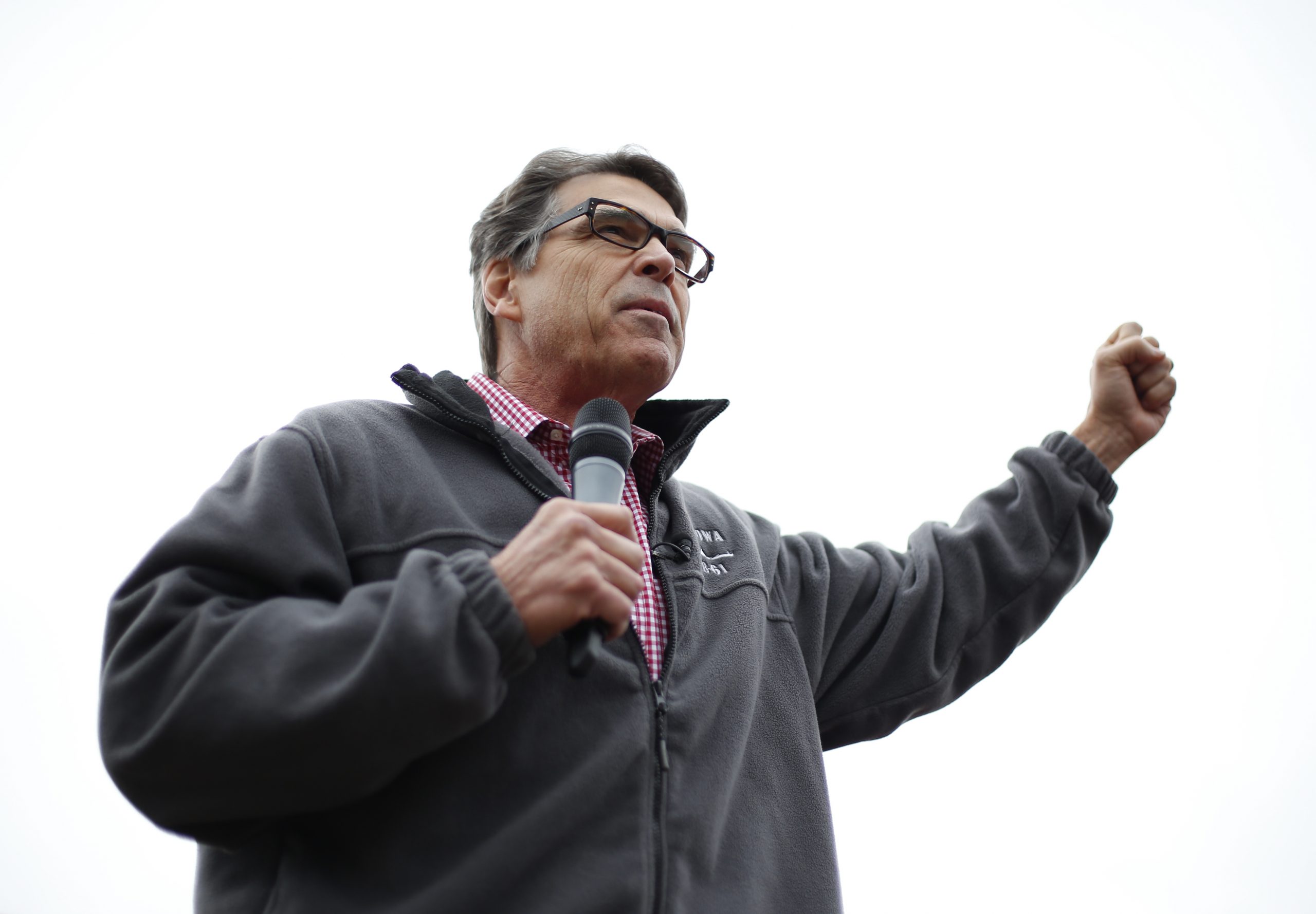 Rick Perry super PAC to hit Iowa airwaves
