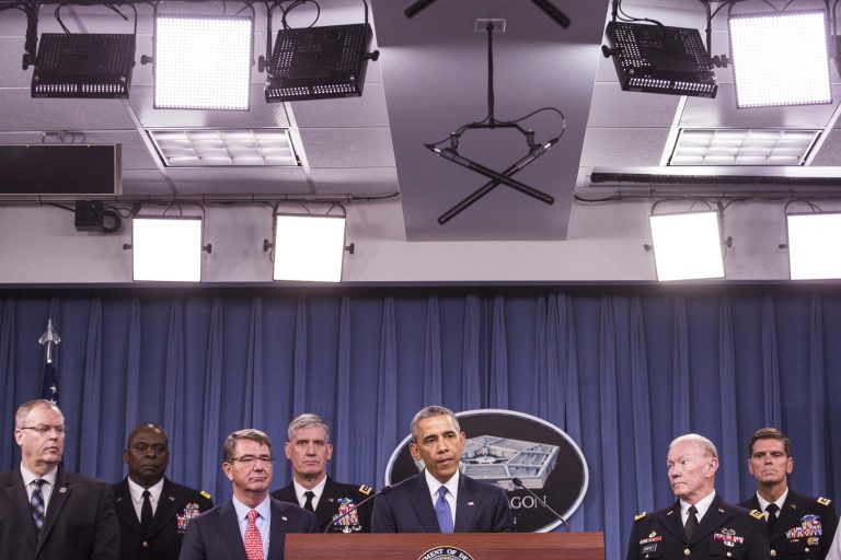 Â President Barack Obama delivers remarks after meeting with members of his national security team concerning ISIS at the Pentagon July 6, 2015 in Arlington, Virginia. (Photo by Drew Angerer - Pool/Getty Images)