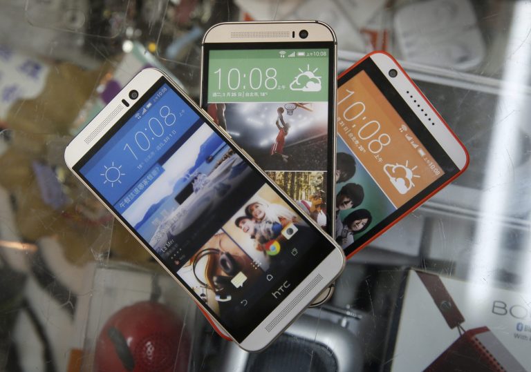 To prevent installing malicious software, Android users are advised not to click on suspicious links in e-mails, SMS messages, or websites, and not to install applications outside of official app stores. (AP Photo/Wally Santana)