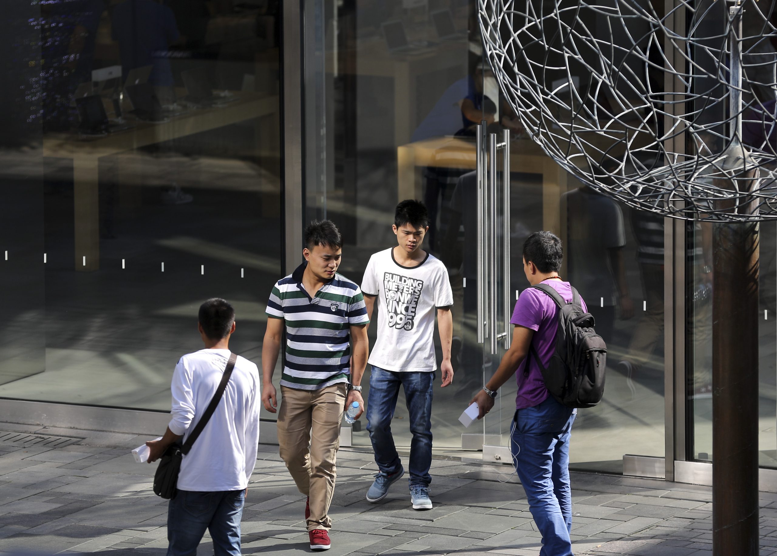 Image of Asia: Reselling iPhones in mainland China