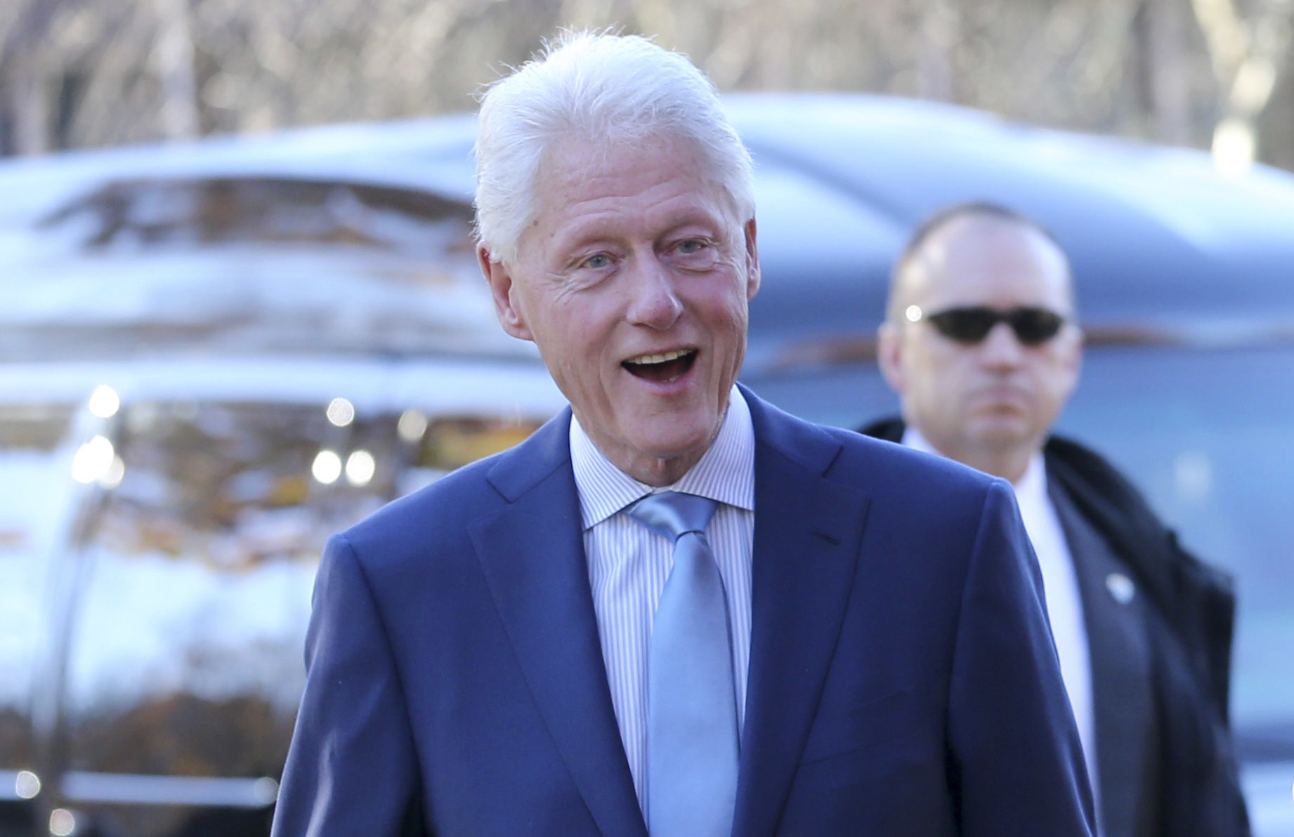Bill Clinton writing thriller with James Patterson
