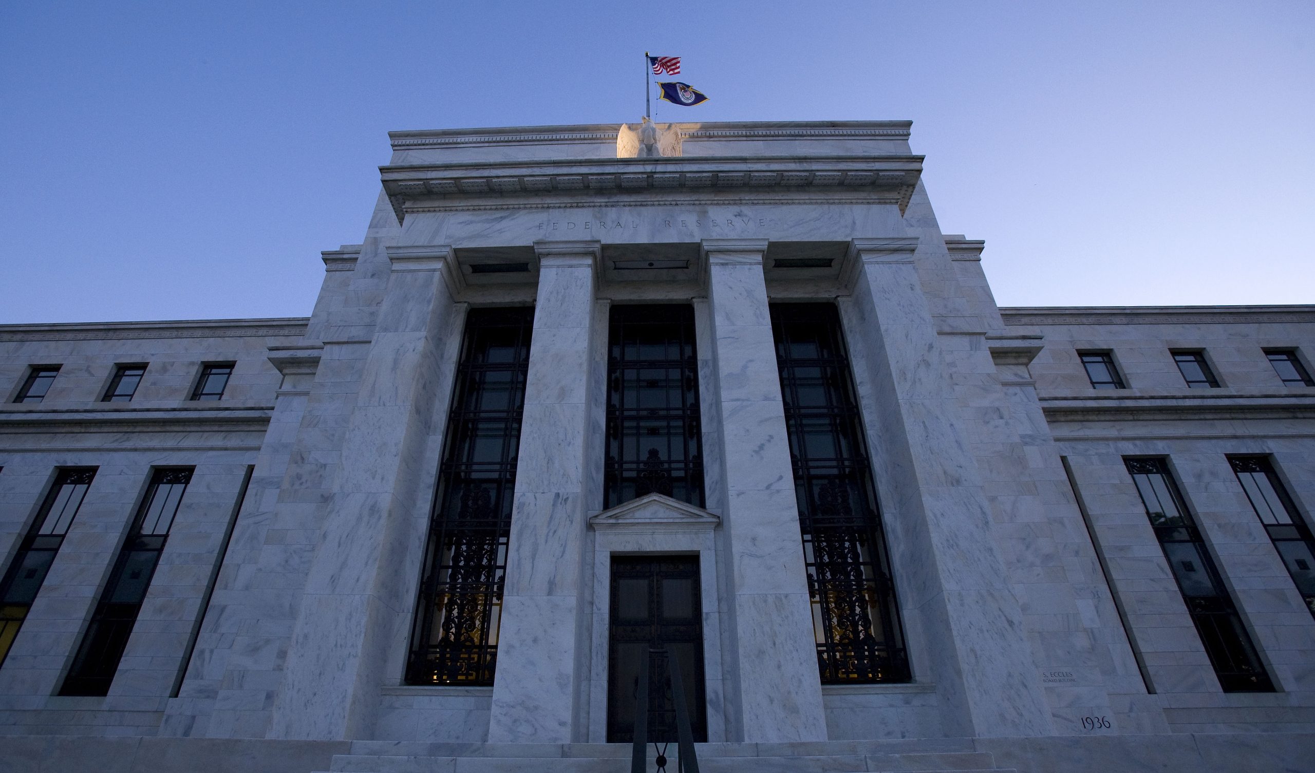 SVB collapse: Banks borrowed $164.8 billion from Fed in past week