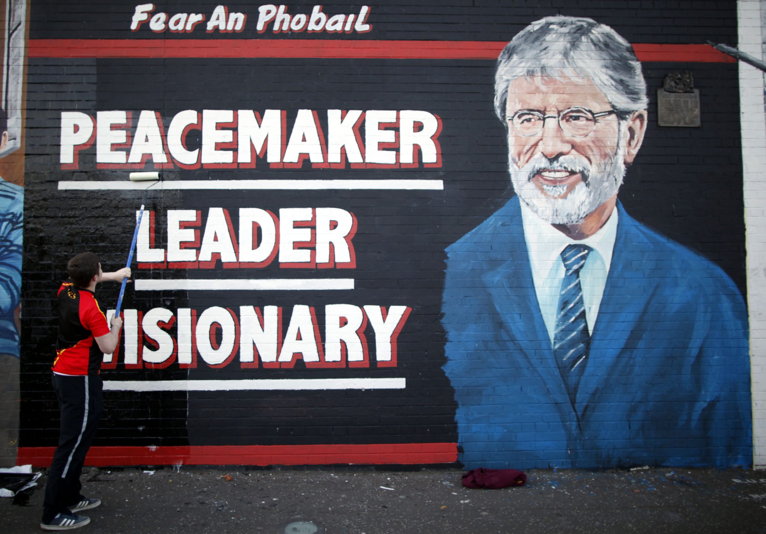 Police get extra 48 hours to question Gerry Adams