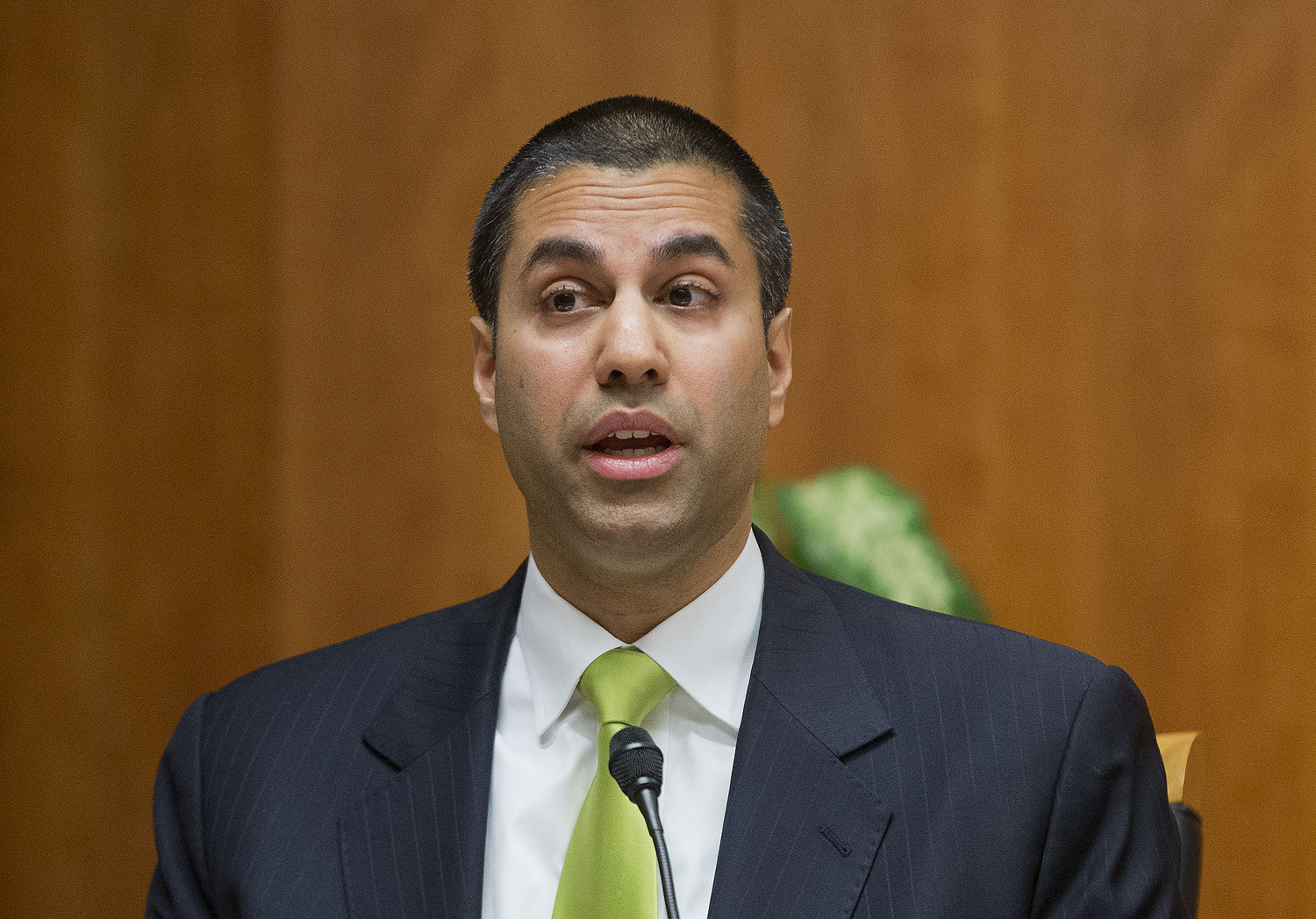FCC commissioner: Internet tax to come after election