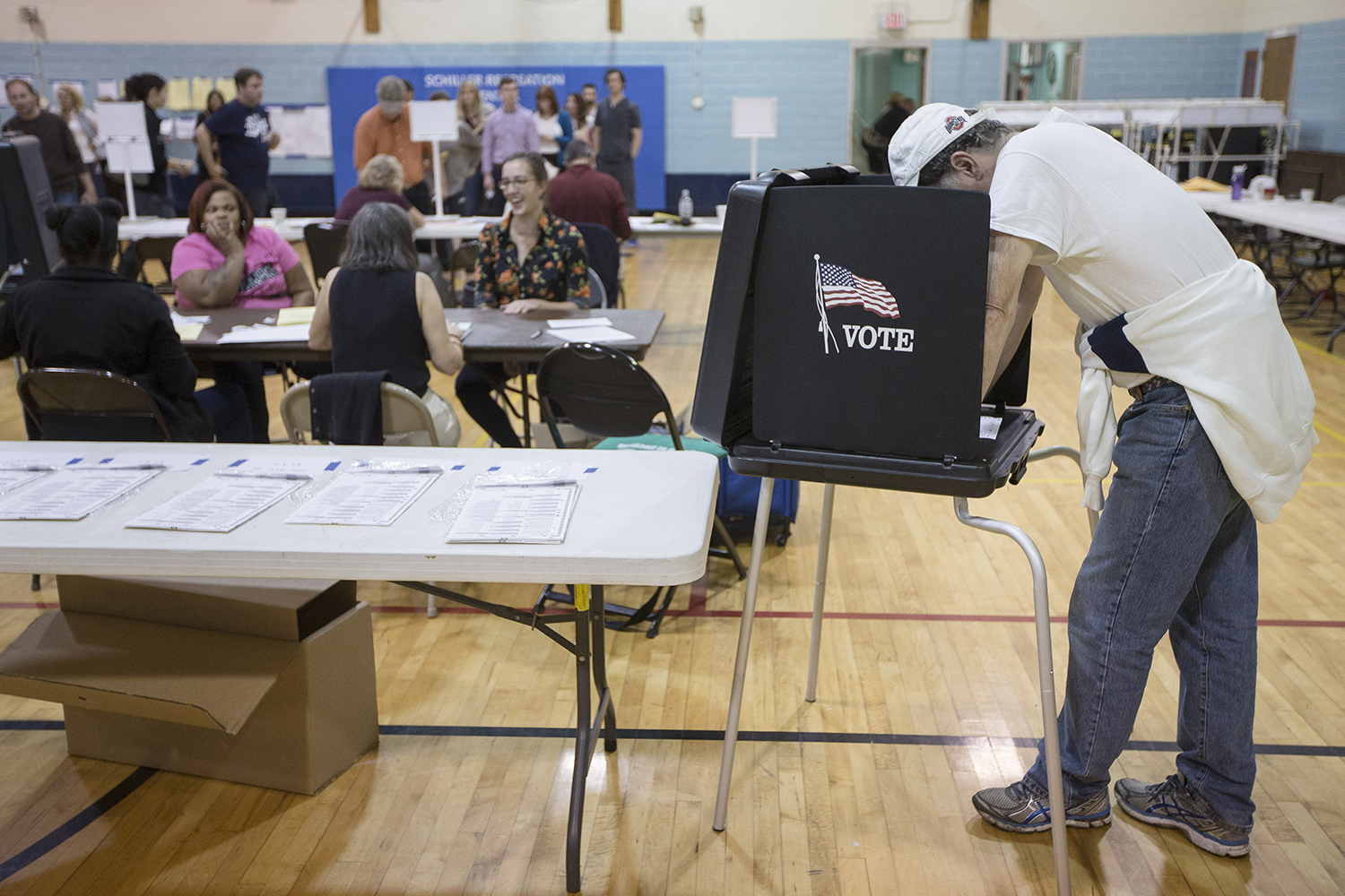 U.S. appeals court stays recent ruling that struck down part of Wisconsin voter ID law