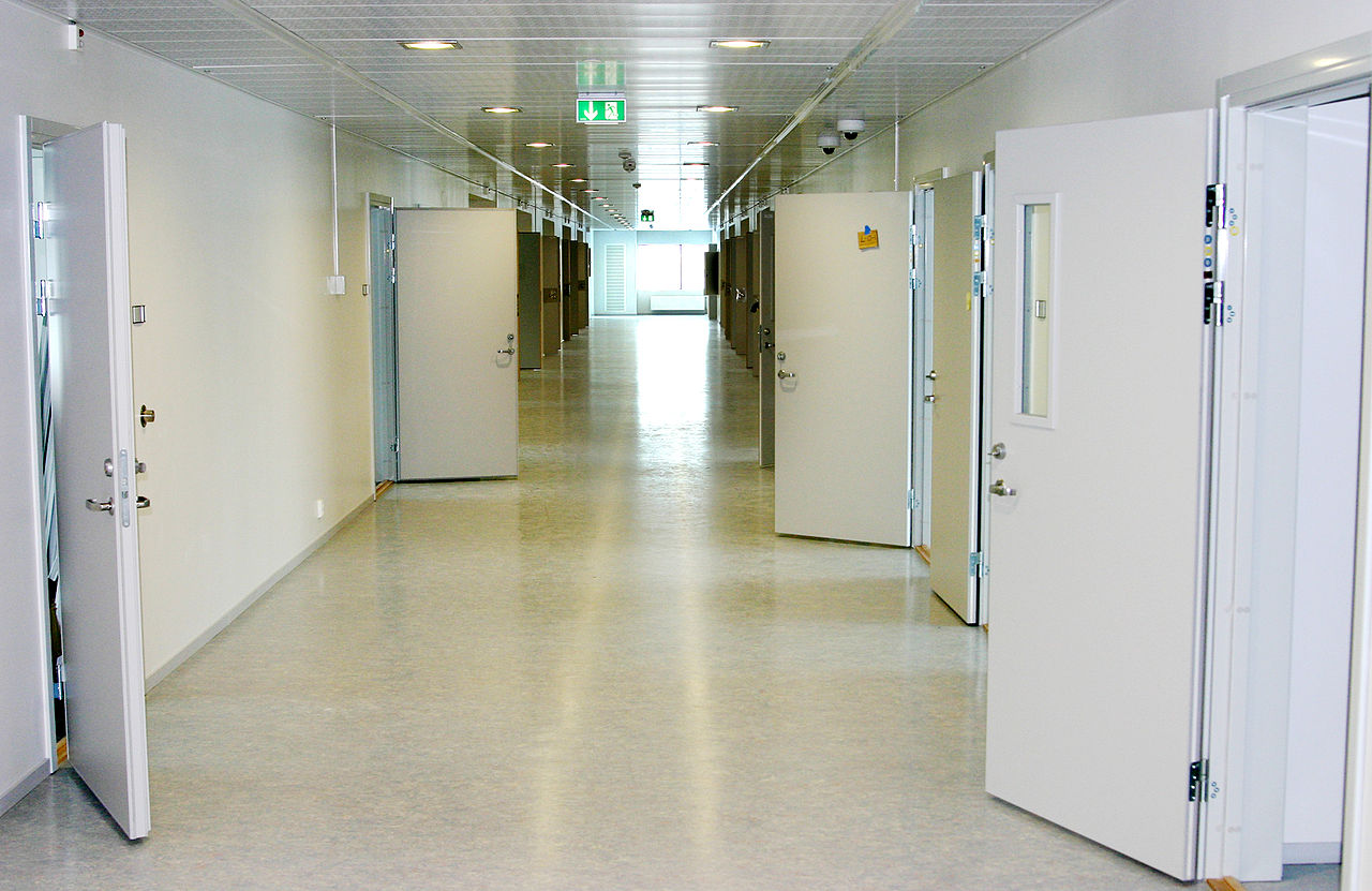Breivik’s Three-Bedroom Suite Judged ‘Inhumane’ by Norwegian Court