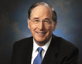 News You Can Use: A Senator Realizes His Dream of Press Responsibility