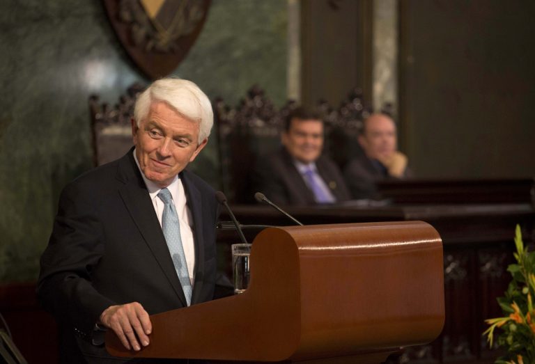 U.S. Chamber of Commerce President and CEO Thomas Donohue speaks during a conference at the auditorium of the University in Havana, Cuba, Thursday, May 29, 2014. Donahue urged Cuba to deepen economic reforms in the island, and the US to take steps to normalize relations with the Caribbean nation. (AP Photo/Ramon Espinosa)