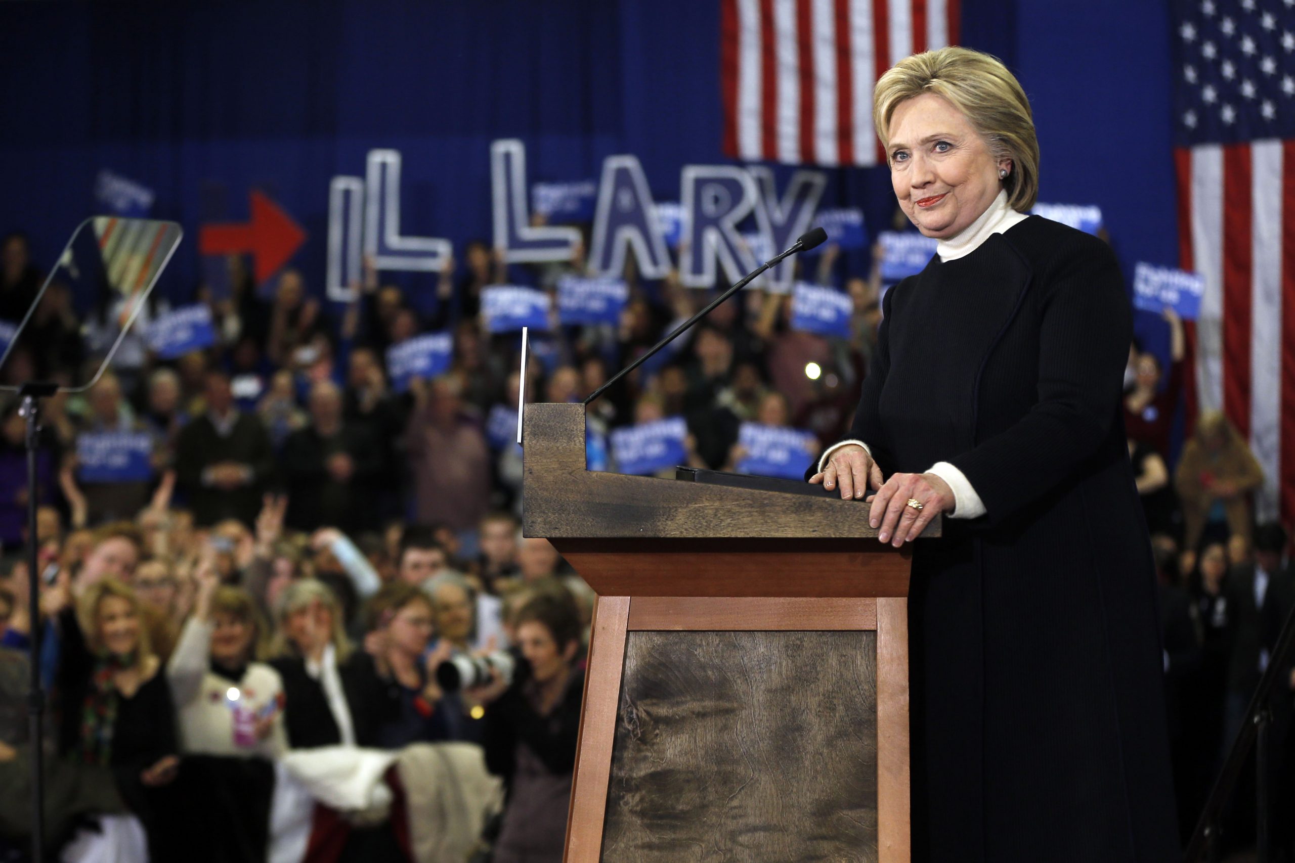 Clinton fundraising pitch: Sanders has more money