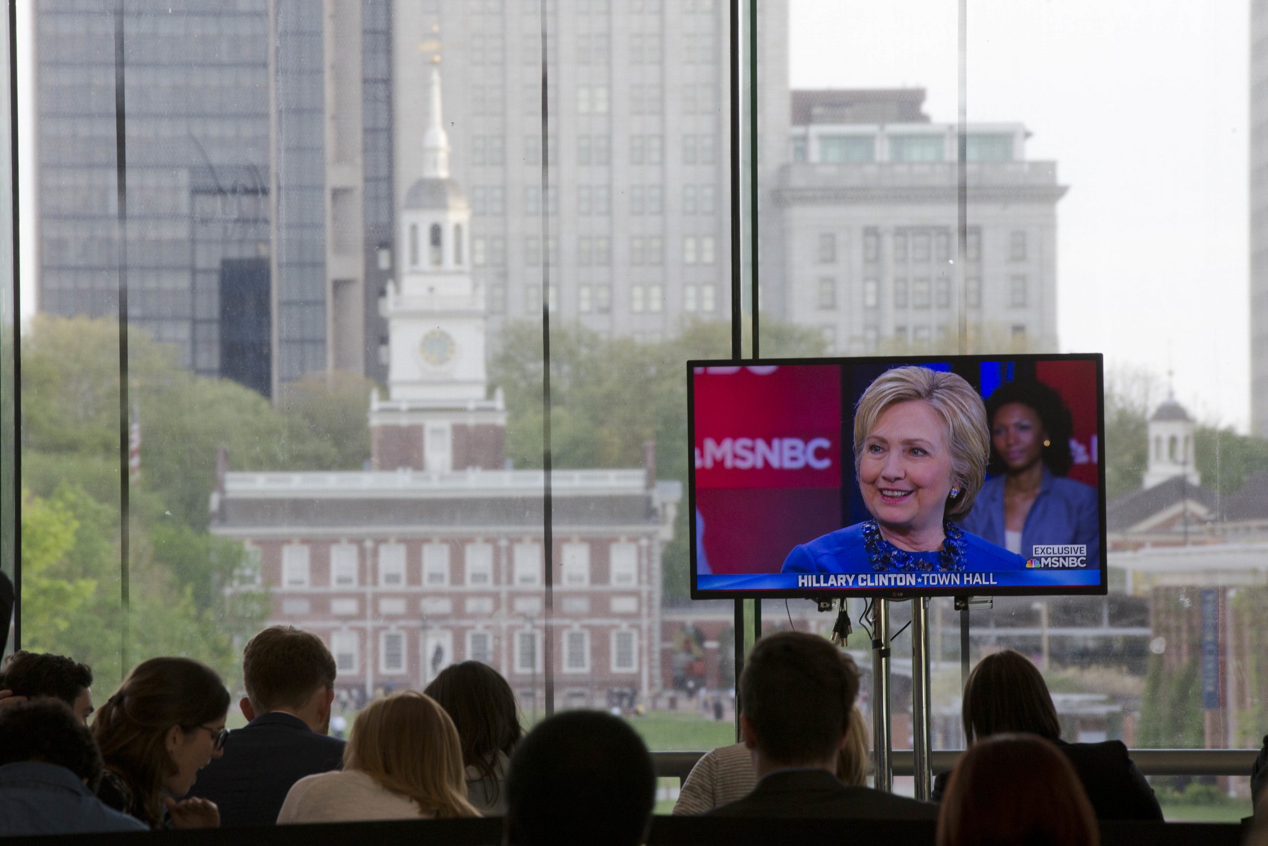 NYT editor dodges on why she avoided controversial Clinton story