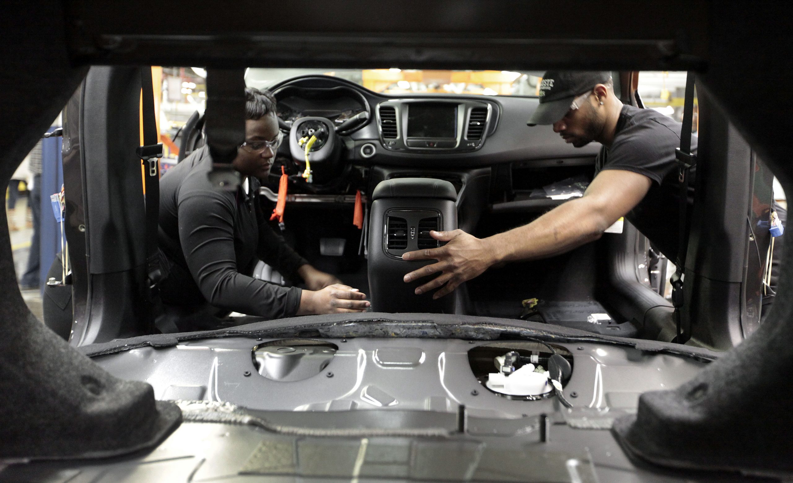 It’s official: The economy shrank in the first quarter