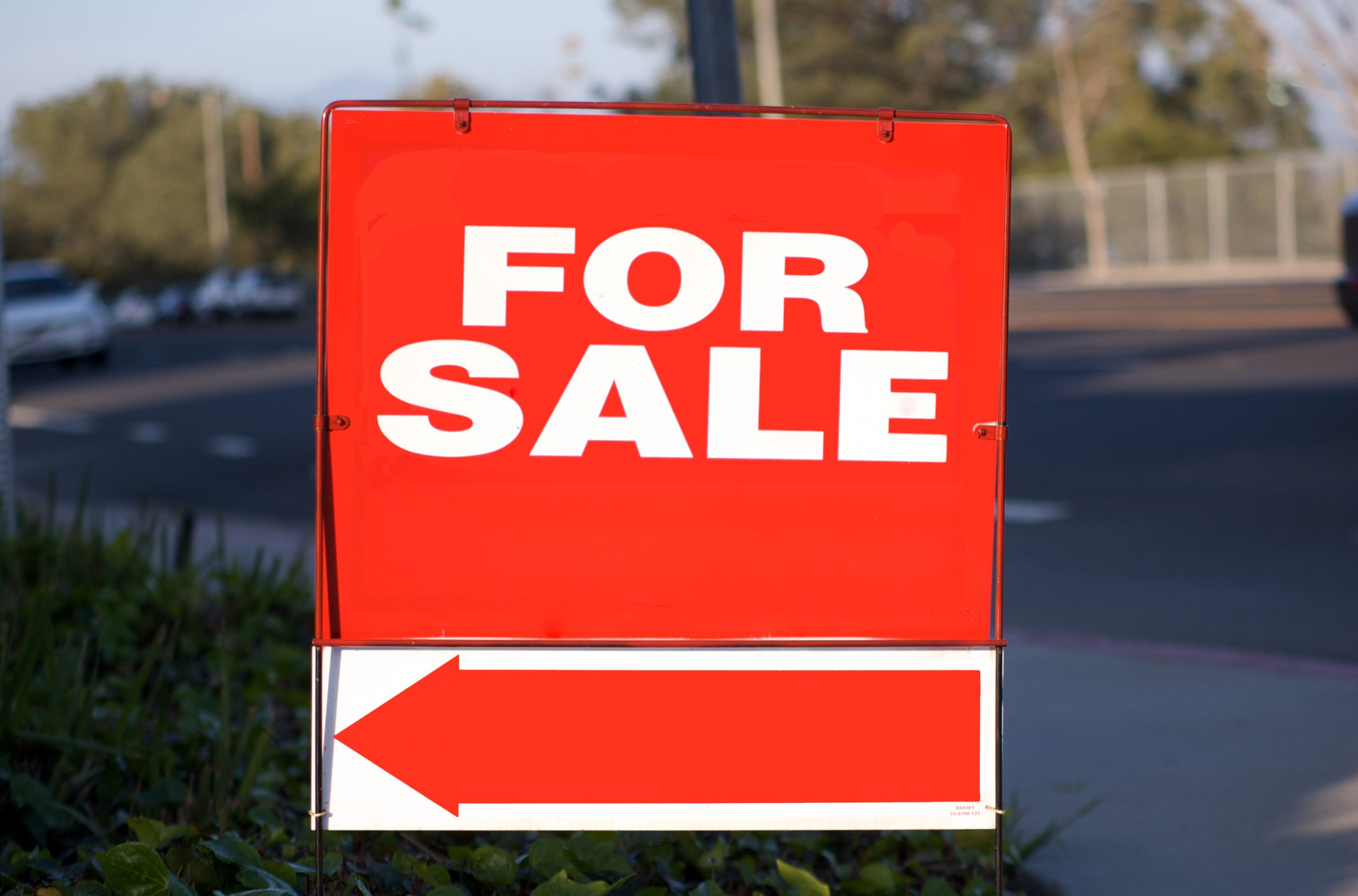 Officials battling signs across Northern Virginia