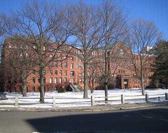Harvard Undergrads Protest Economics Class