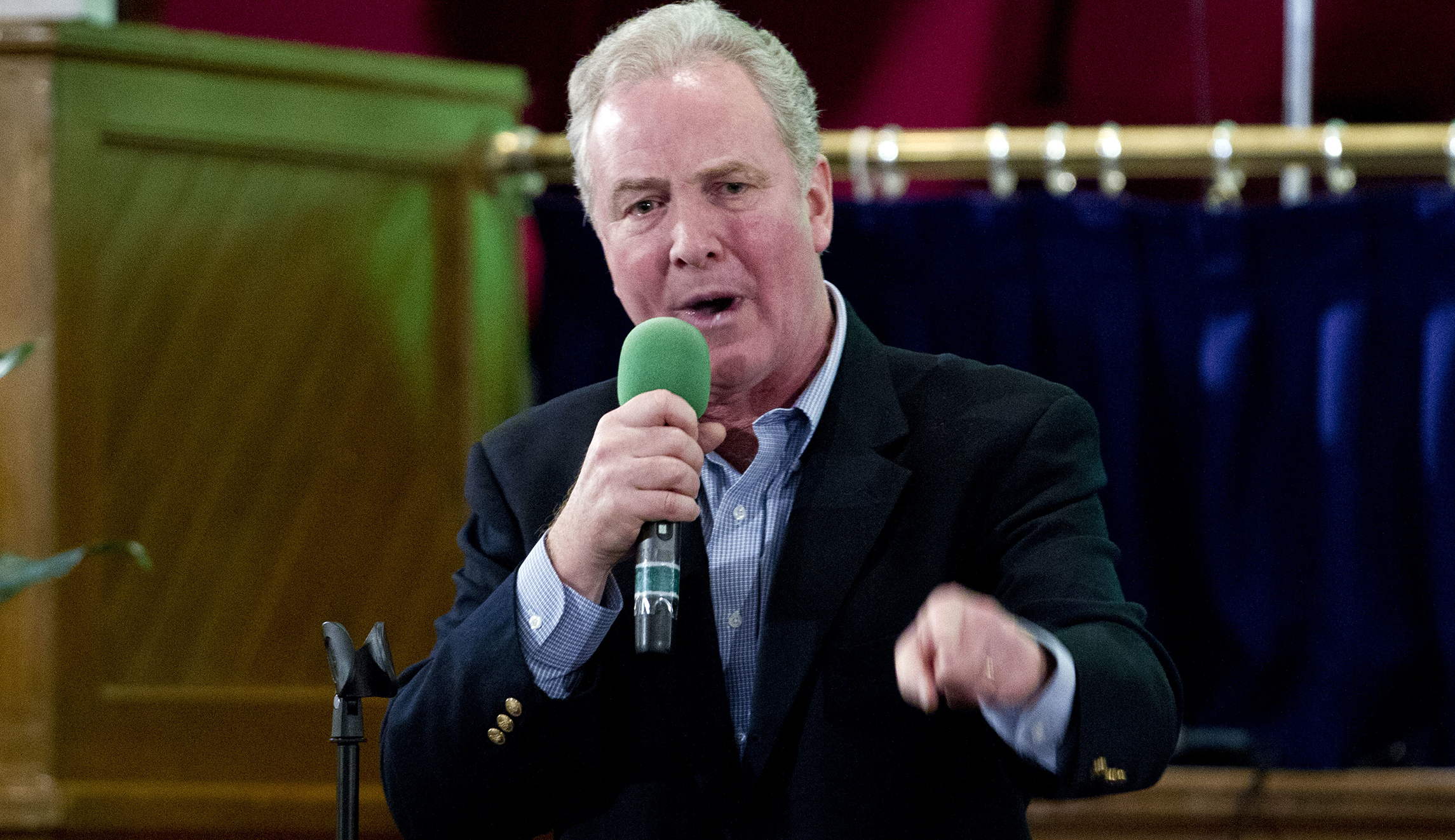 Chris Van Hollen wants to know what the White House is afraid of in Russia probe