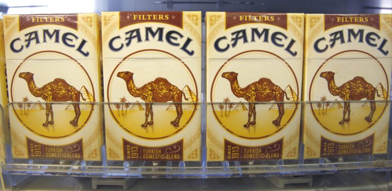 Tobacco firms Reynolds, Lorillard in merger talks
