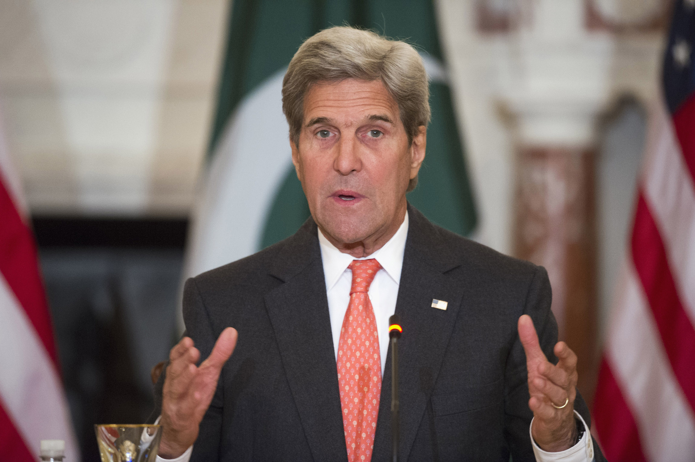 Diplomacy fail: State staffed Syria hotline with non-Arabic speakers