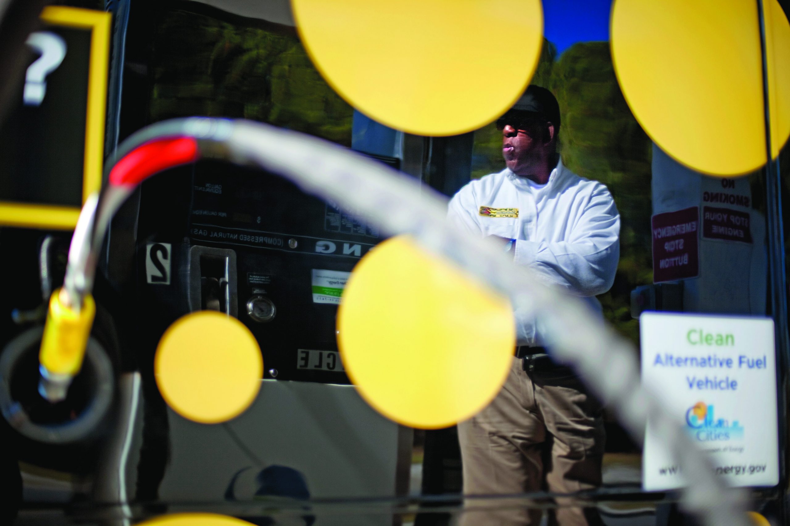 Natural gas drillers target US truck, bus market