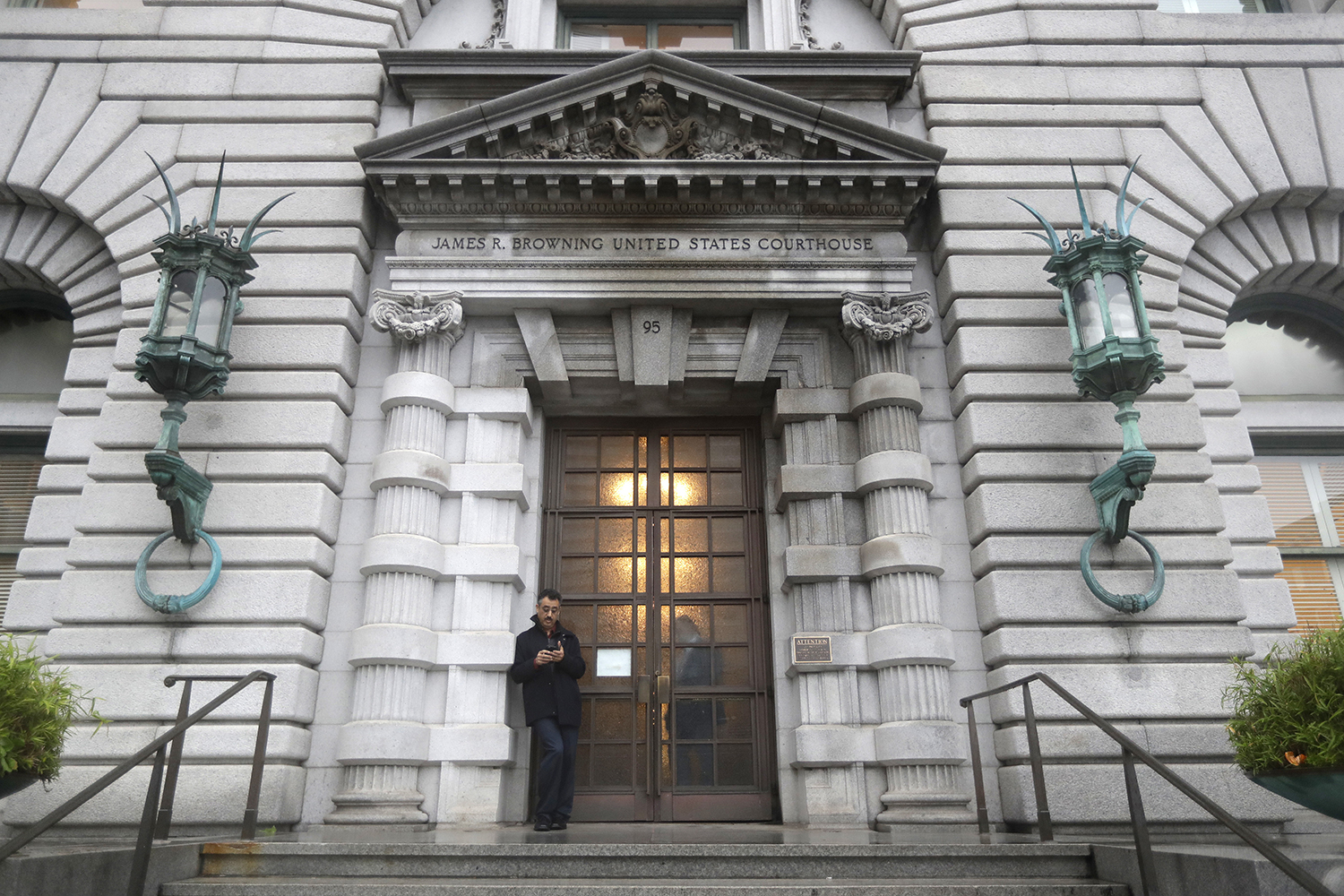 C-SPAN will broadcast travel ban case at 9th Circuit next month