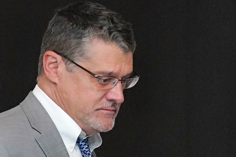 How to Dig Up Dirt from the Russians